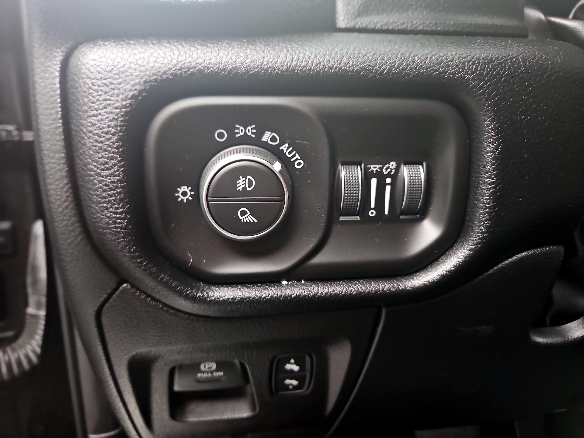 Thumbnail: 2022 RAM 1500 - 13