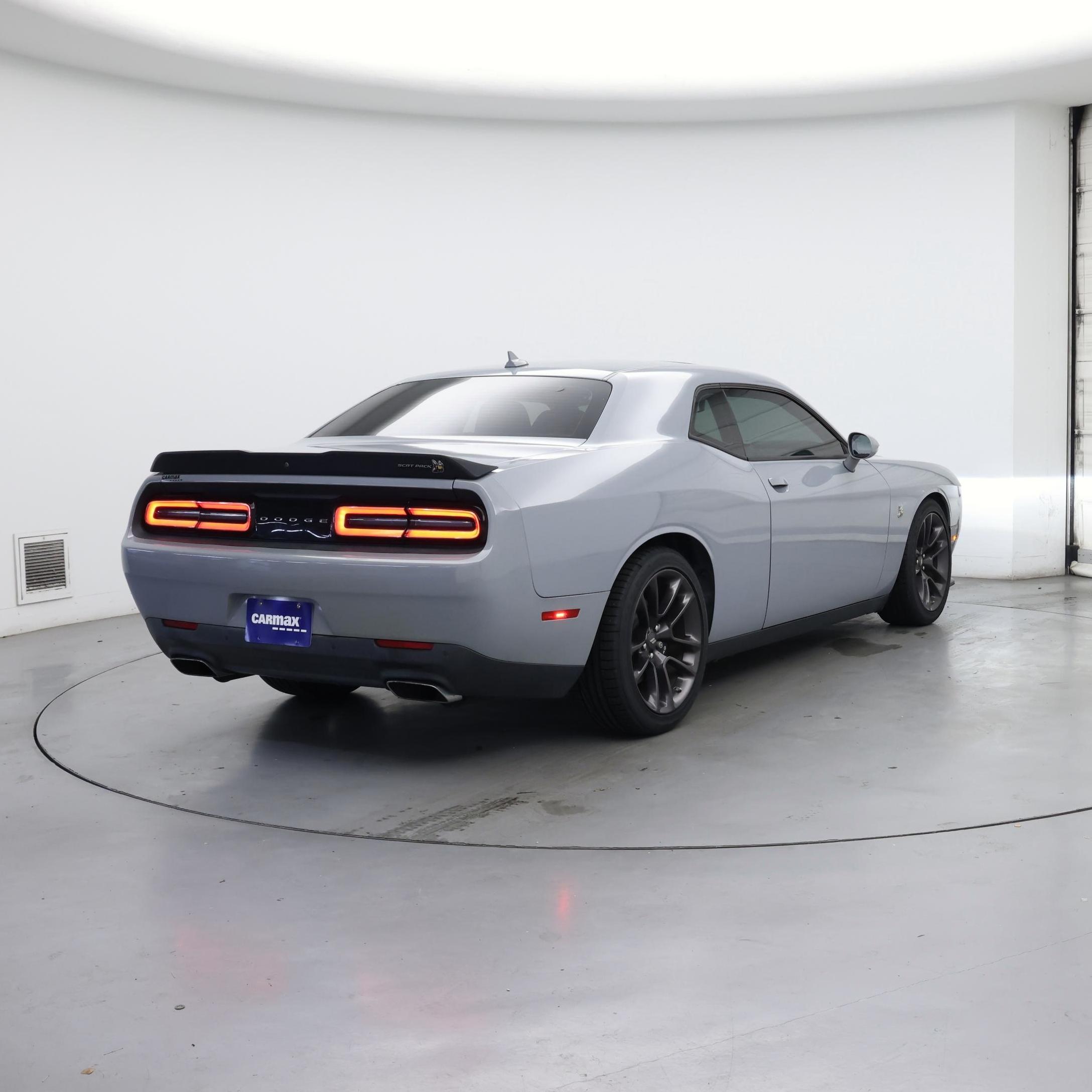 Thumbnail: 2020 Dodge Challenger - 8