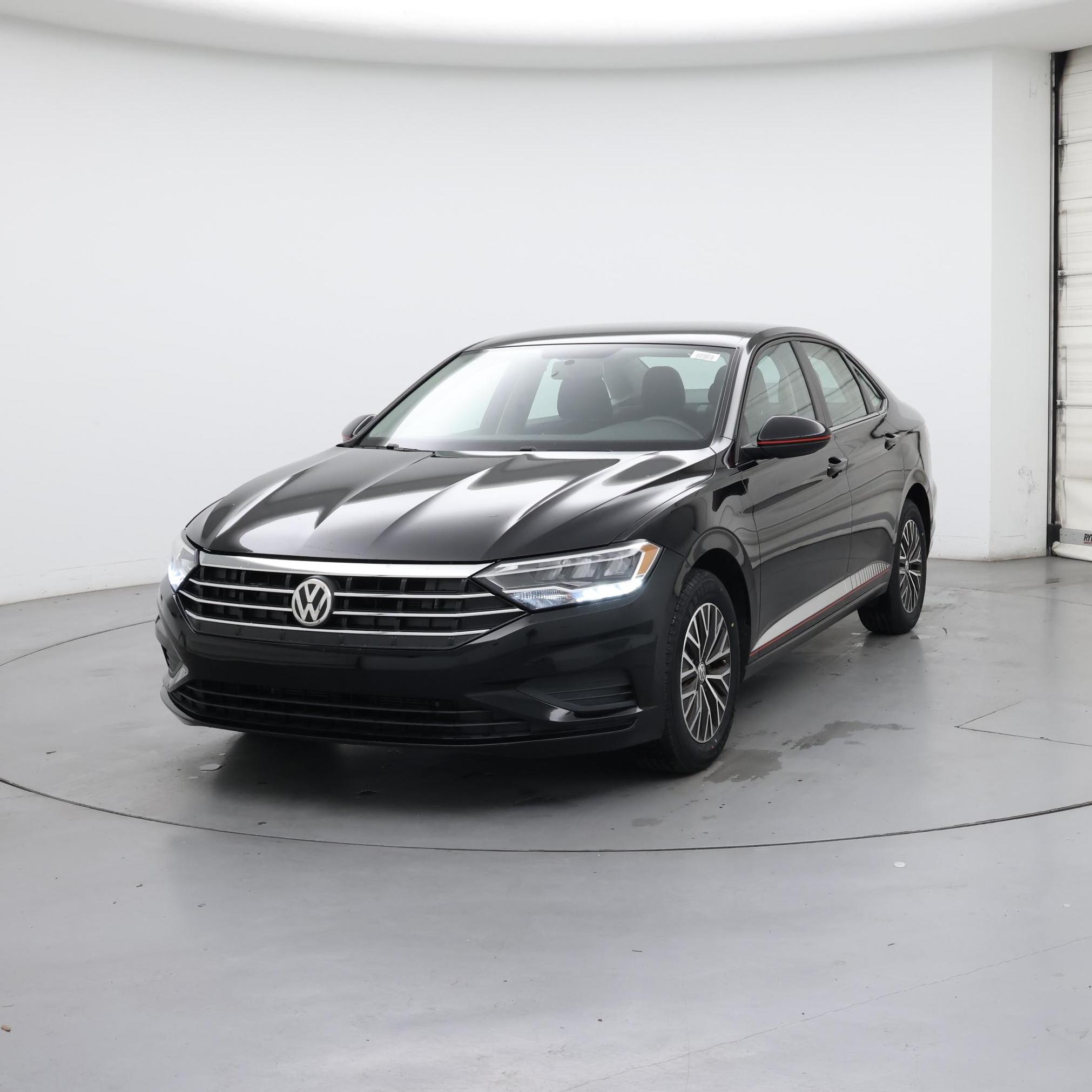 Thumbnail: 2021 Volkswagen Jetta - 4