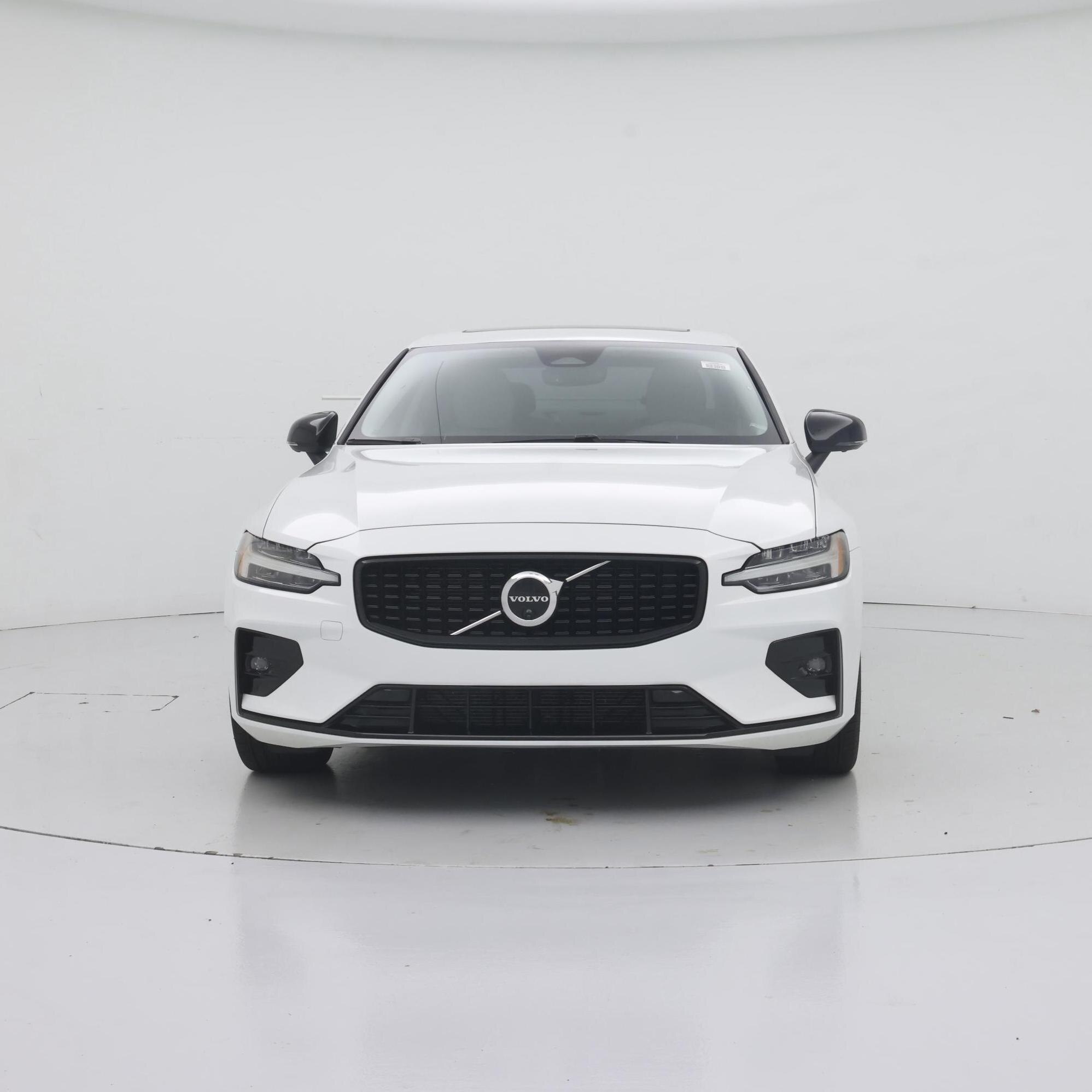 Thumbnail: 2023 Volvo S60 - 5