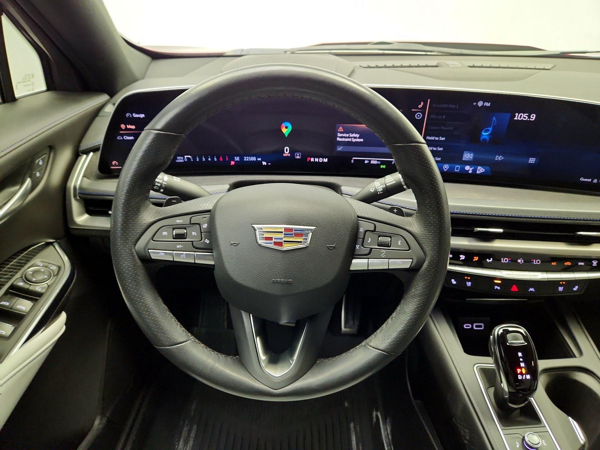 Thumbnail: 2024 Cadillac XT4 - 10