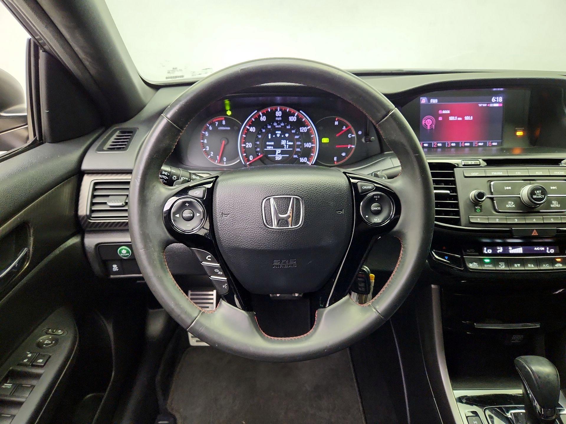 Thumbnail: 2017 Honda Accord - 10