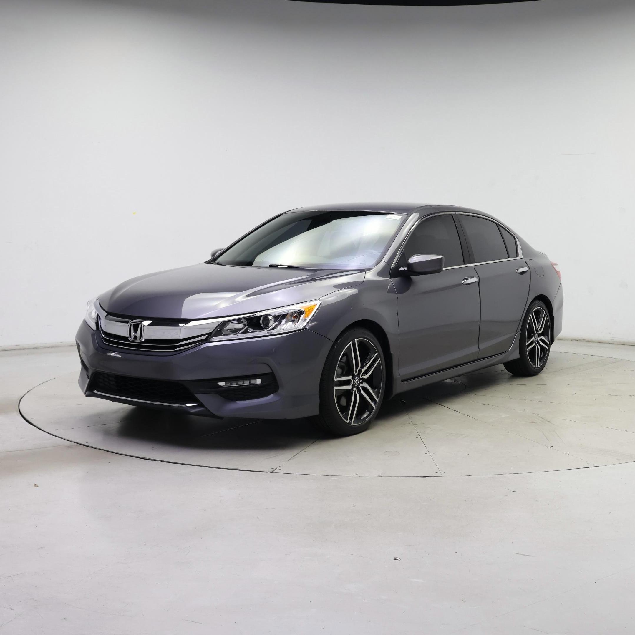 Thumbnail: 2017 Honda Accord - 4