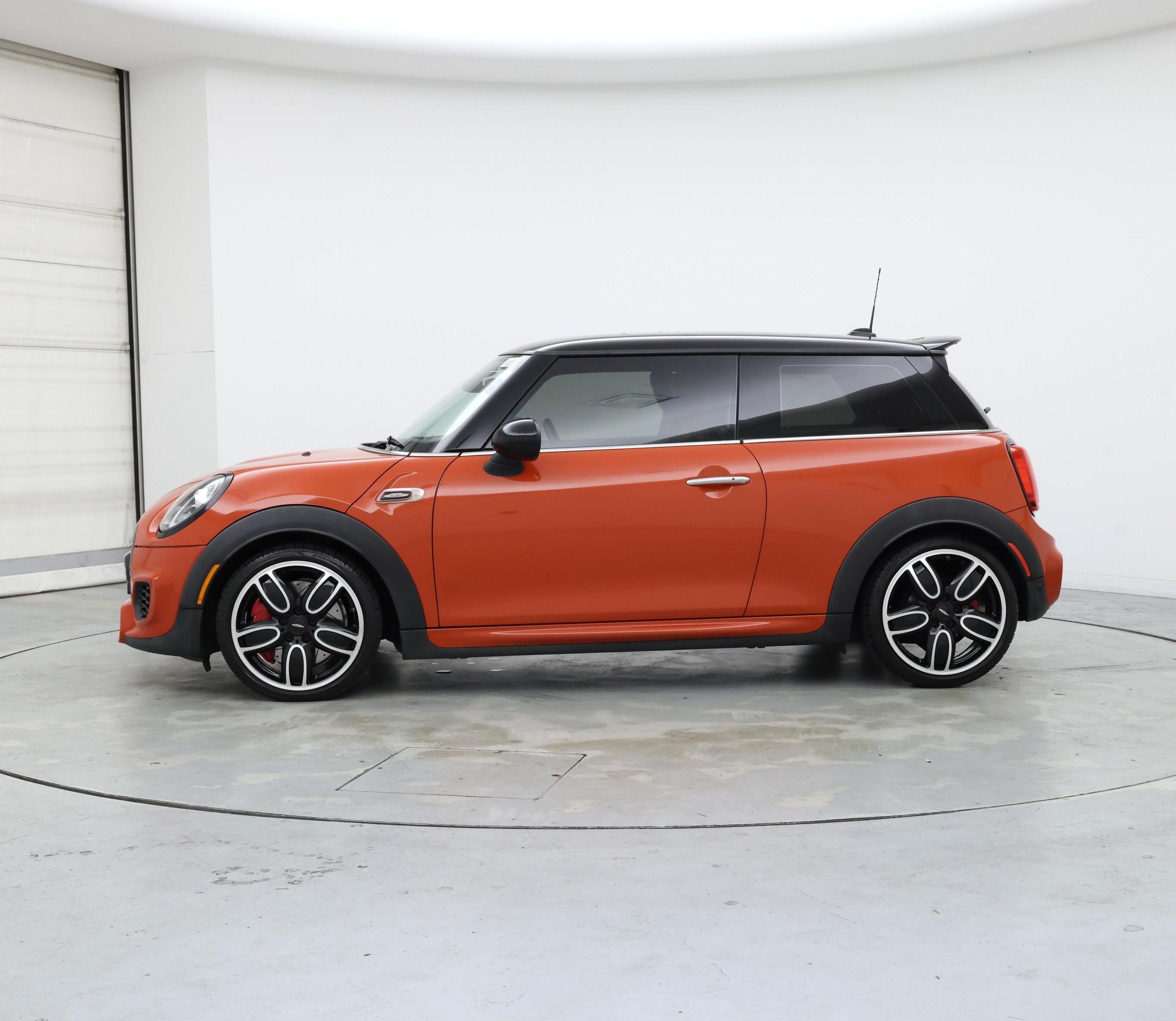 Thumbnail: 2019 MINI Cooper Hardtop - 3