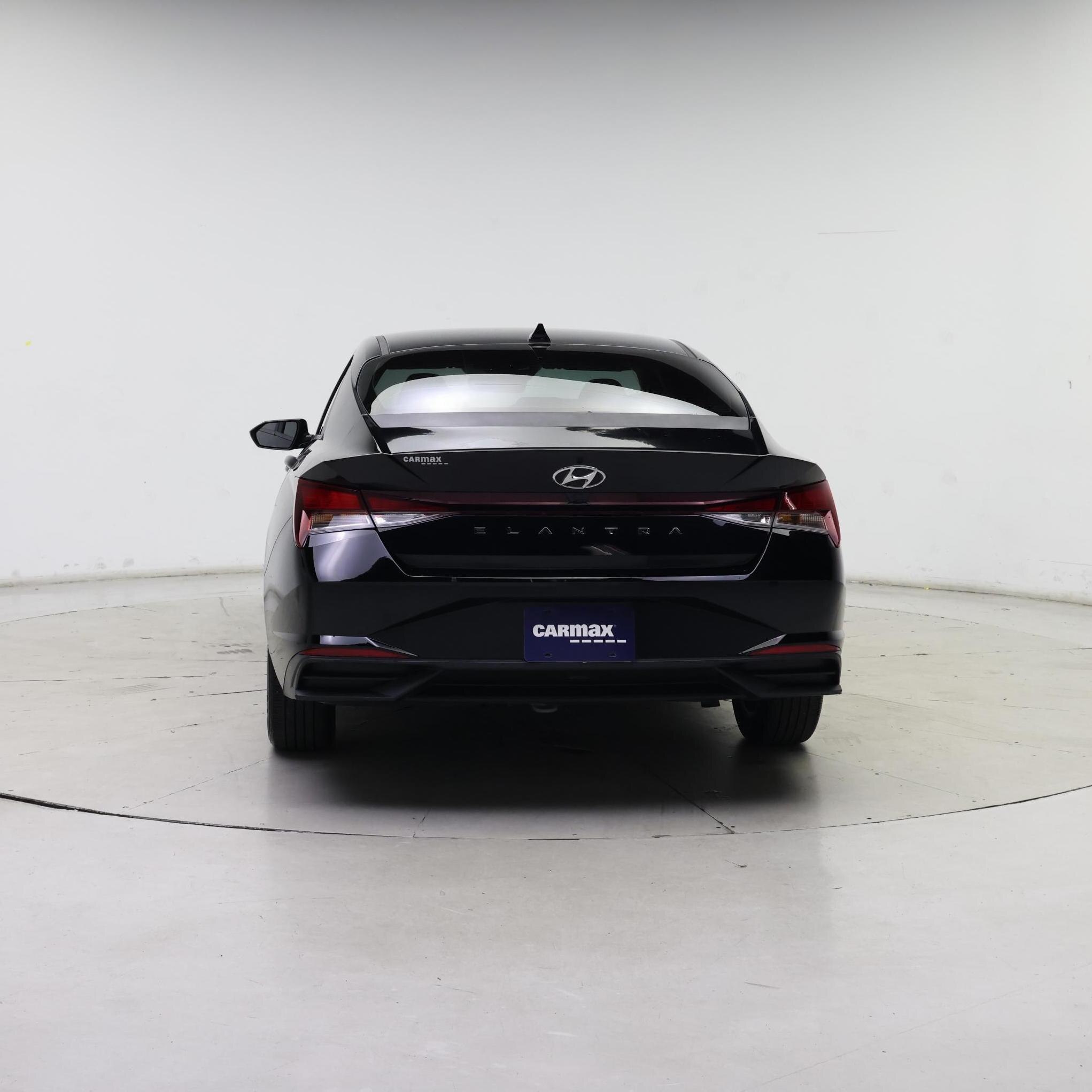 Thumbnail: 2021 Hyundai Elantra - 6