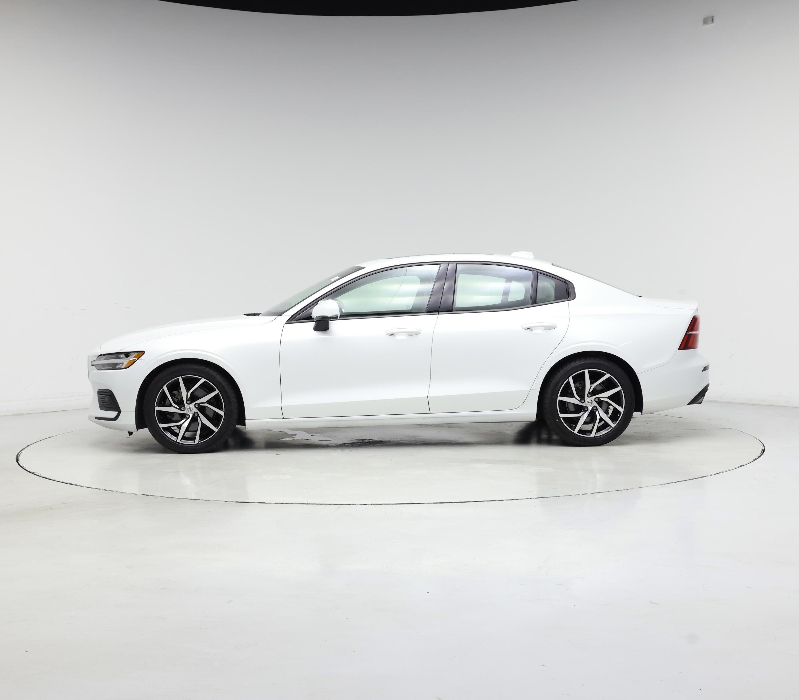Thumbnail: 2020 Volvo S60 - 3