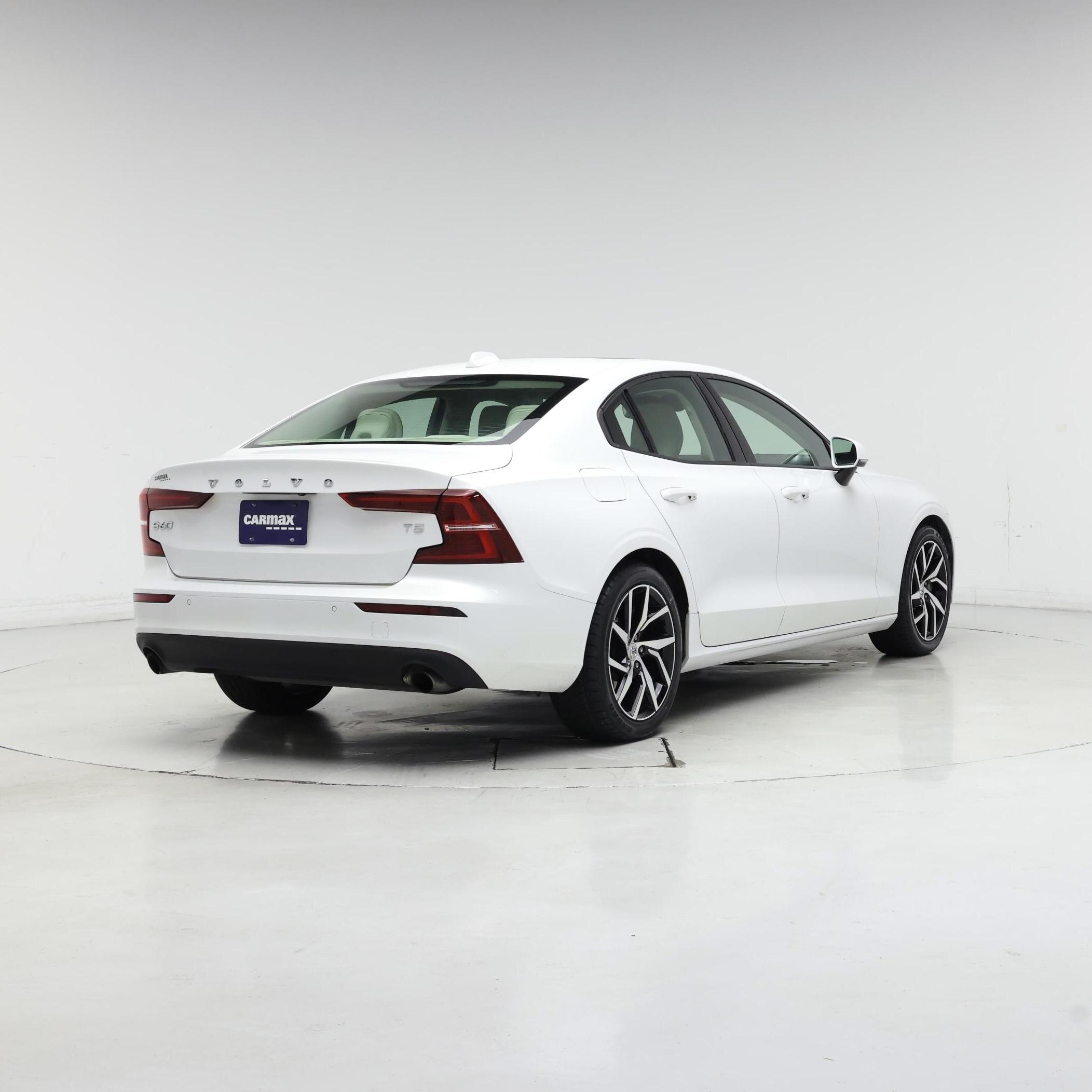 Thumbnail: 2020 Volvo S60 - 8