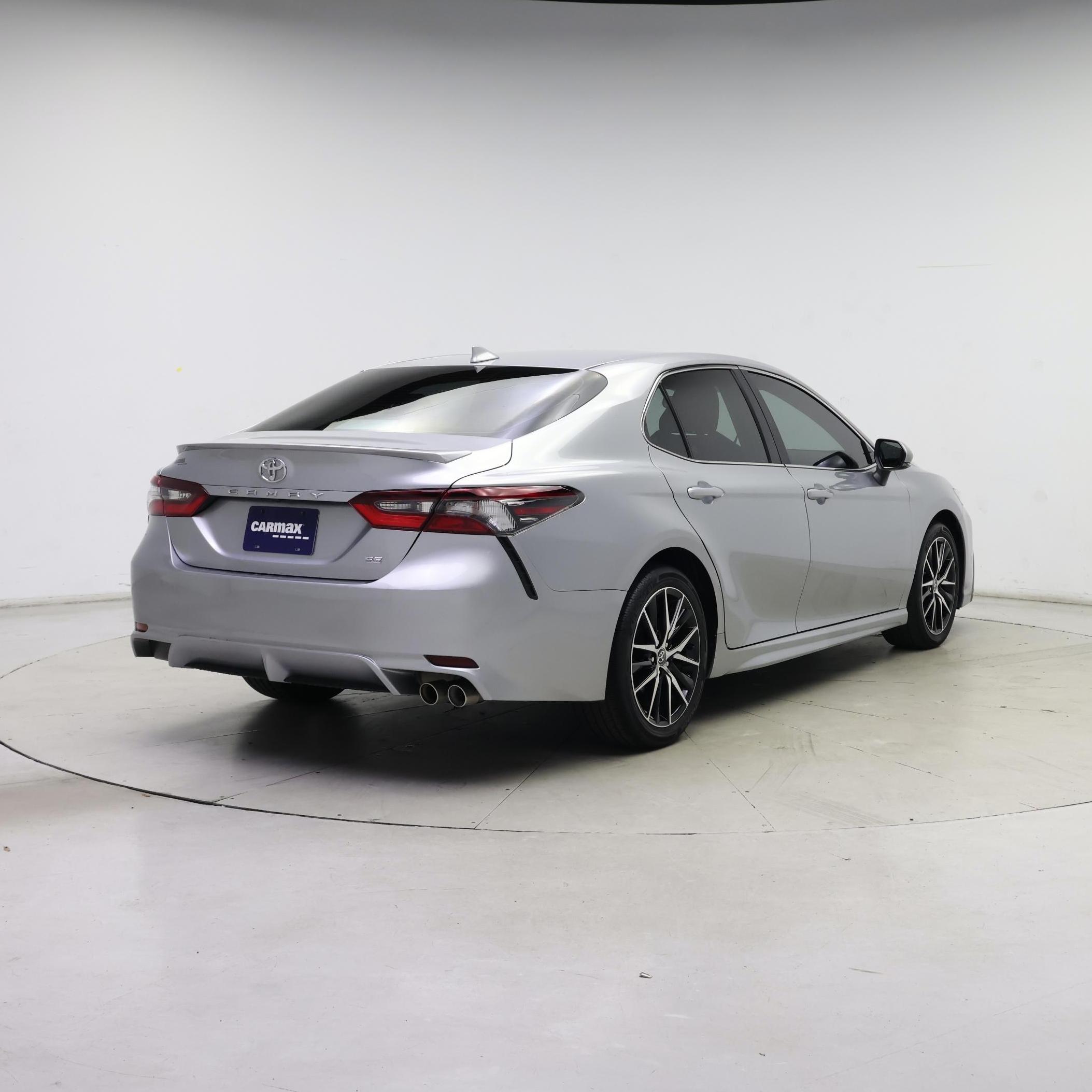 Thumbnail: 2023 Toyota Camry - 8