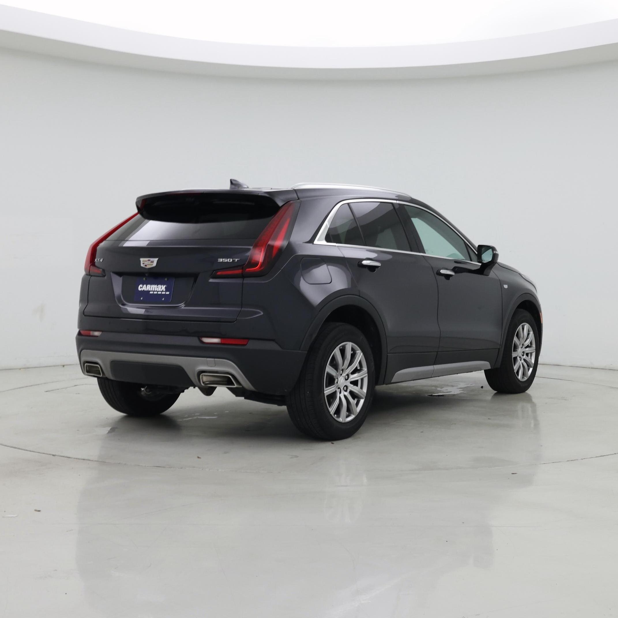 Thumbnail: 2022 Cadillac XT4 - 8