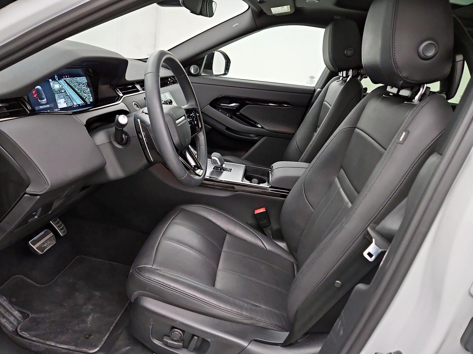 Thumbnail: 2025 Land Rover Range Rover Evoque - 11