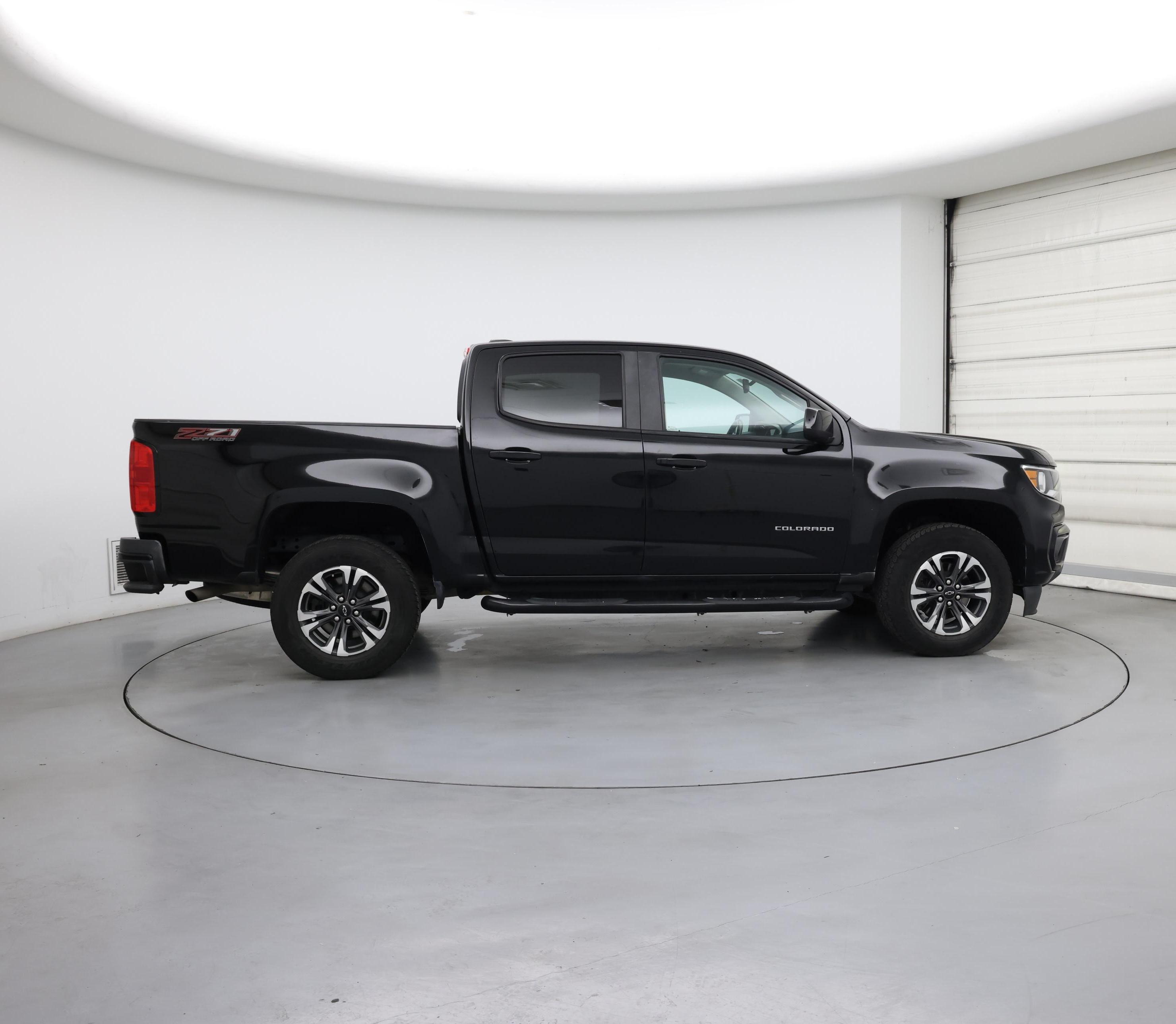 Thumbnail: 2021 Chevrolet Colorado - 7
