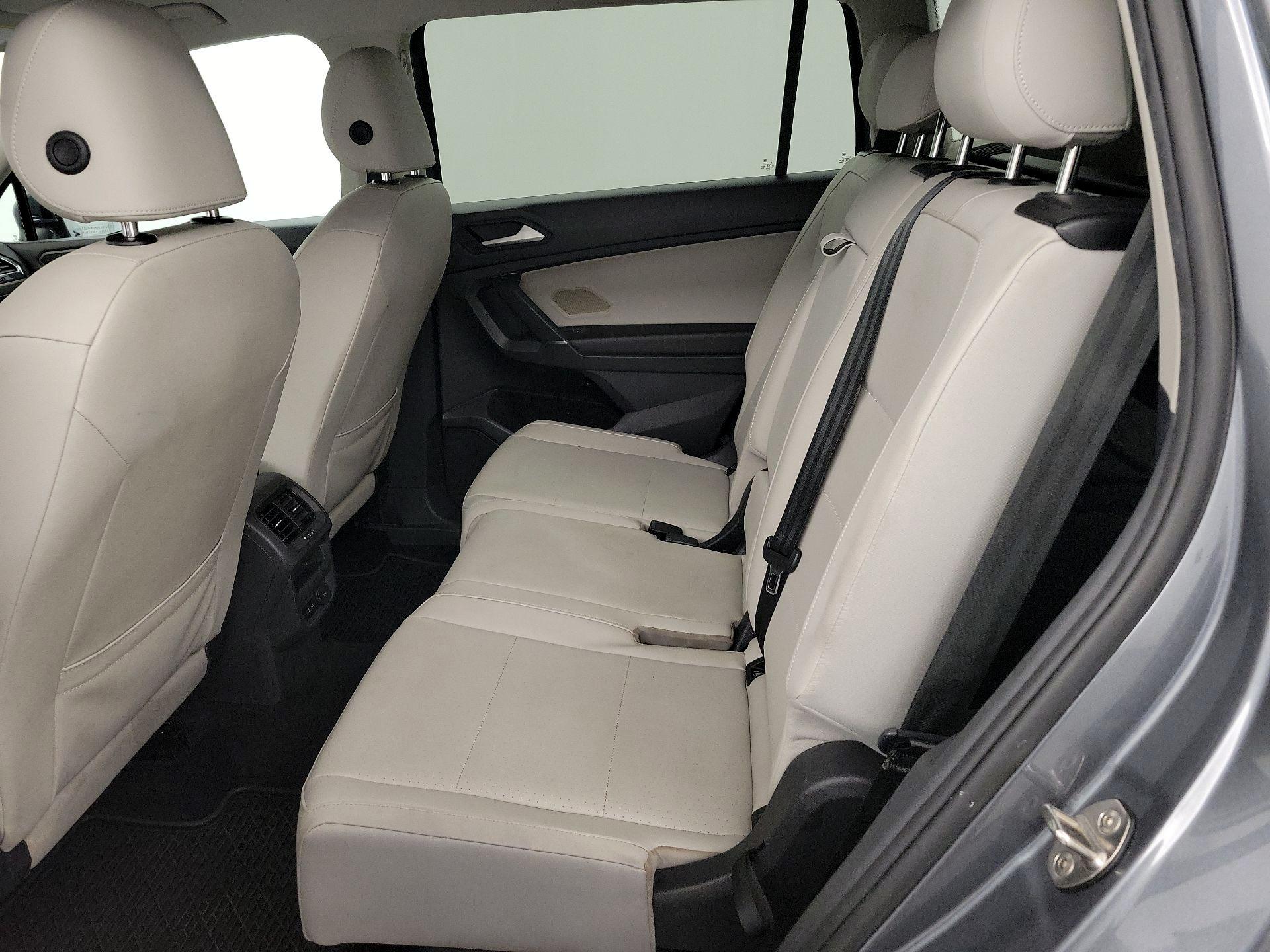 Thumbnail: 2020 Volkswagen Tiguan - 19