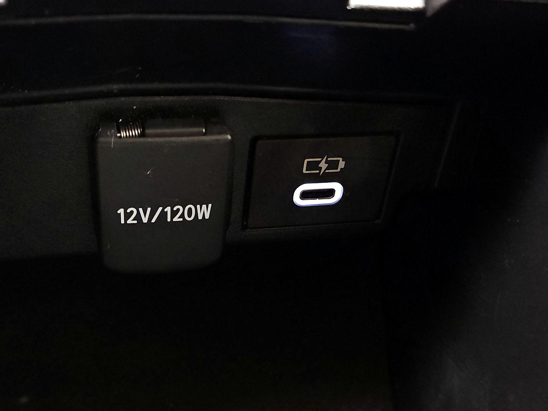 Thumbnail: 2024 Toyota Corolla - 19