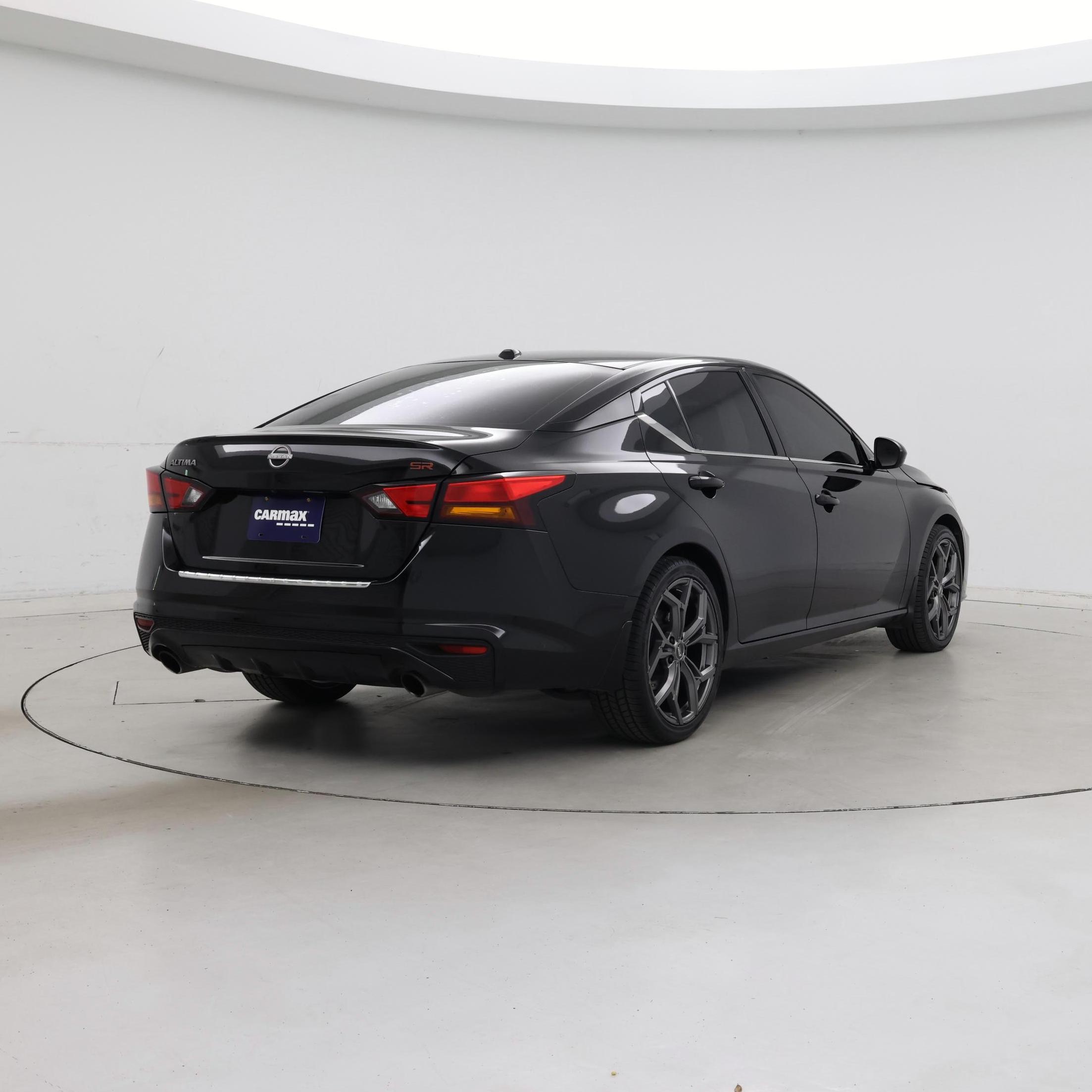 Thumbnail: 2023 Nissan Altima - 8