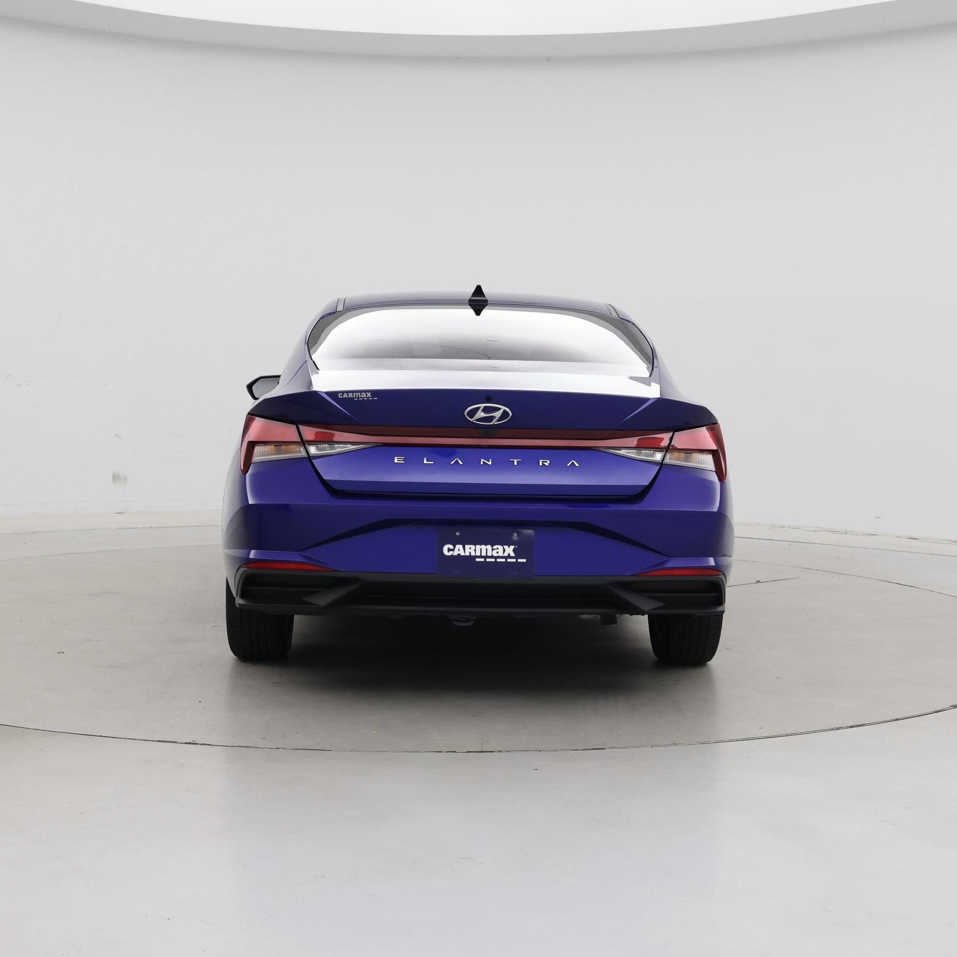 Thumbnail: 2022 Hyundai Elantra - 6