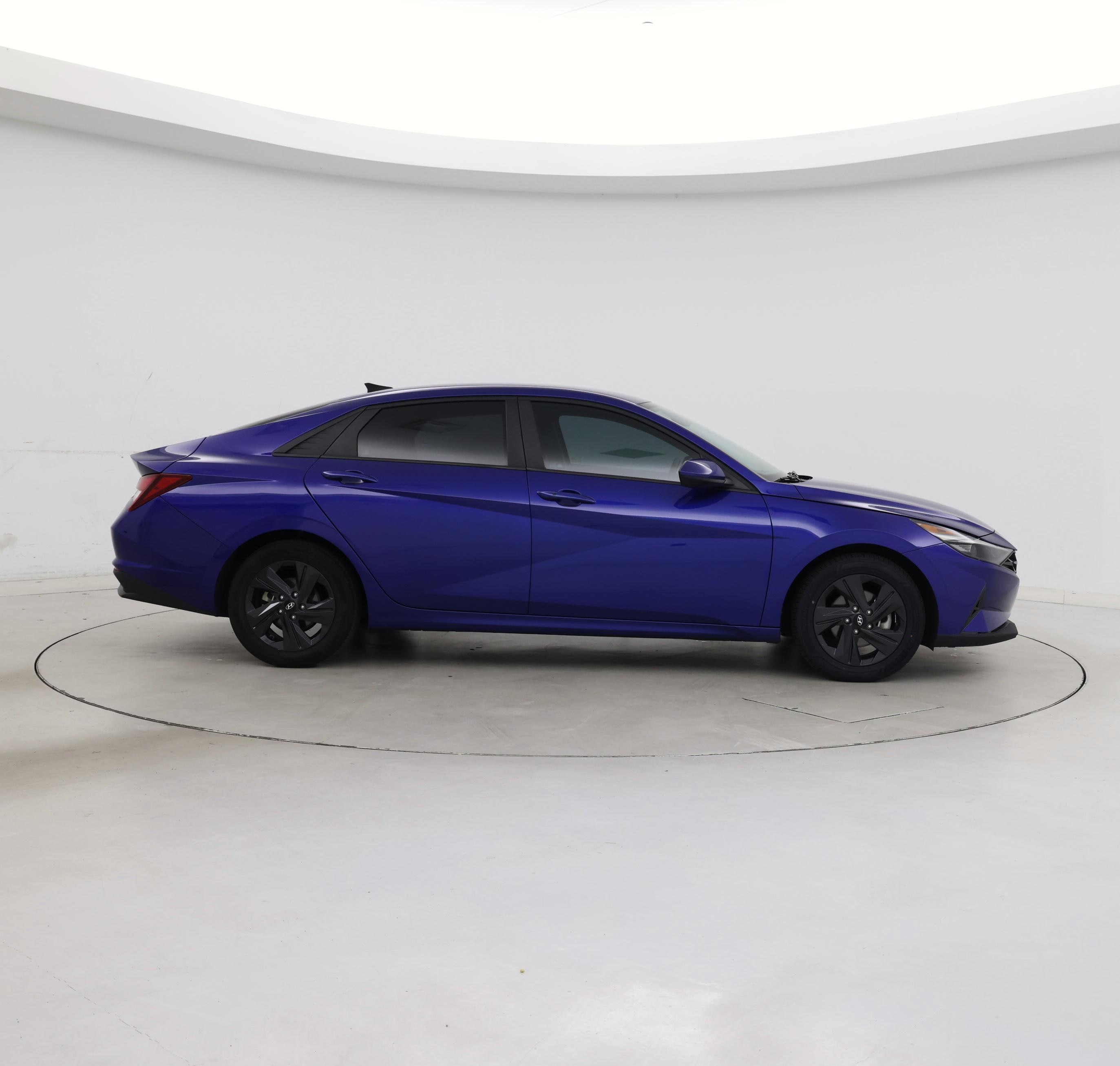 Thumbnail: 2022 Hyundai Elantra - 7
