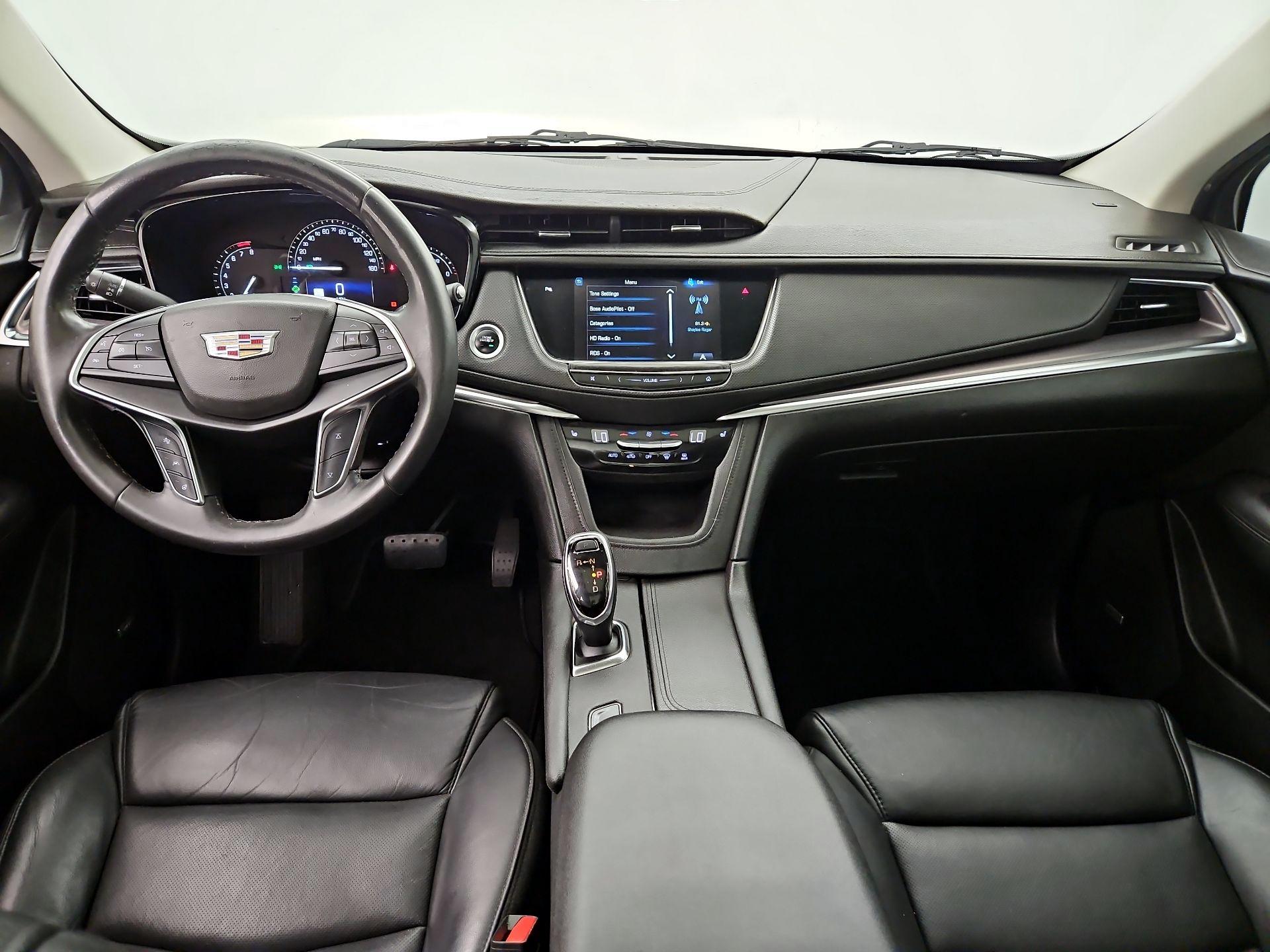 Thumbnail: 2018 Cadillac XT5 - 9