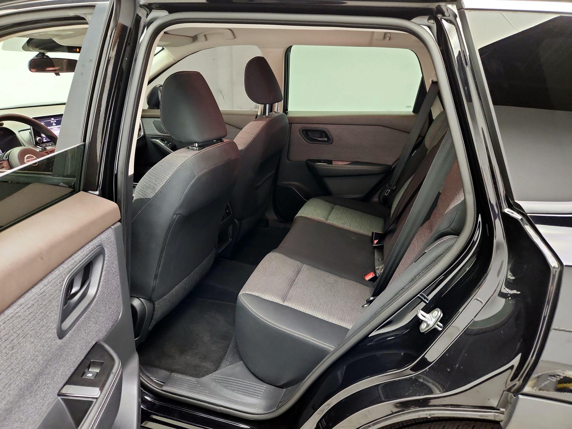 Thumbnail: 2021 Nissan Rogue - 19