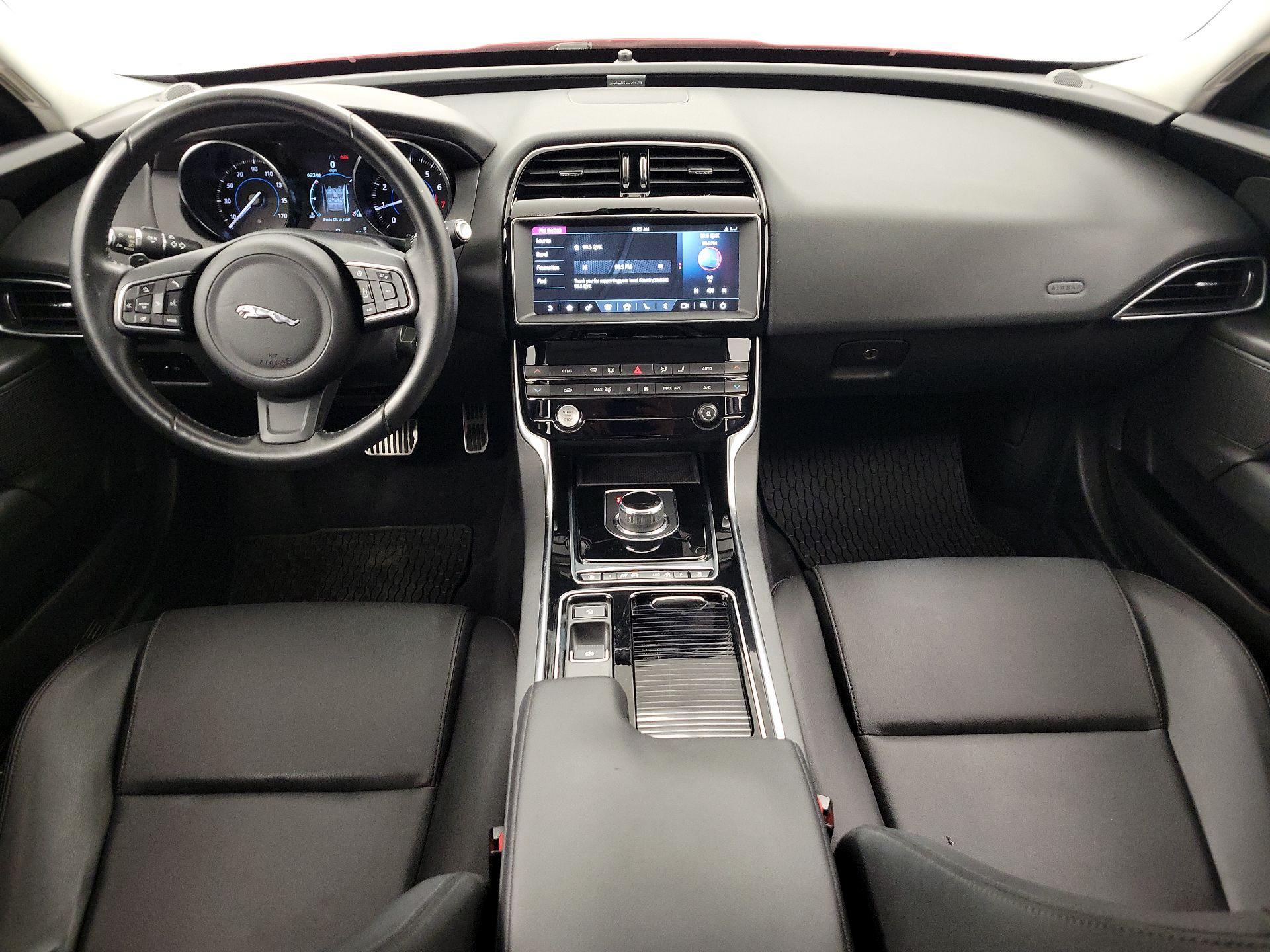 Thumbnail: 2019 Jaguar XE - 9