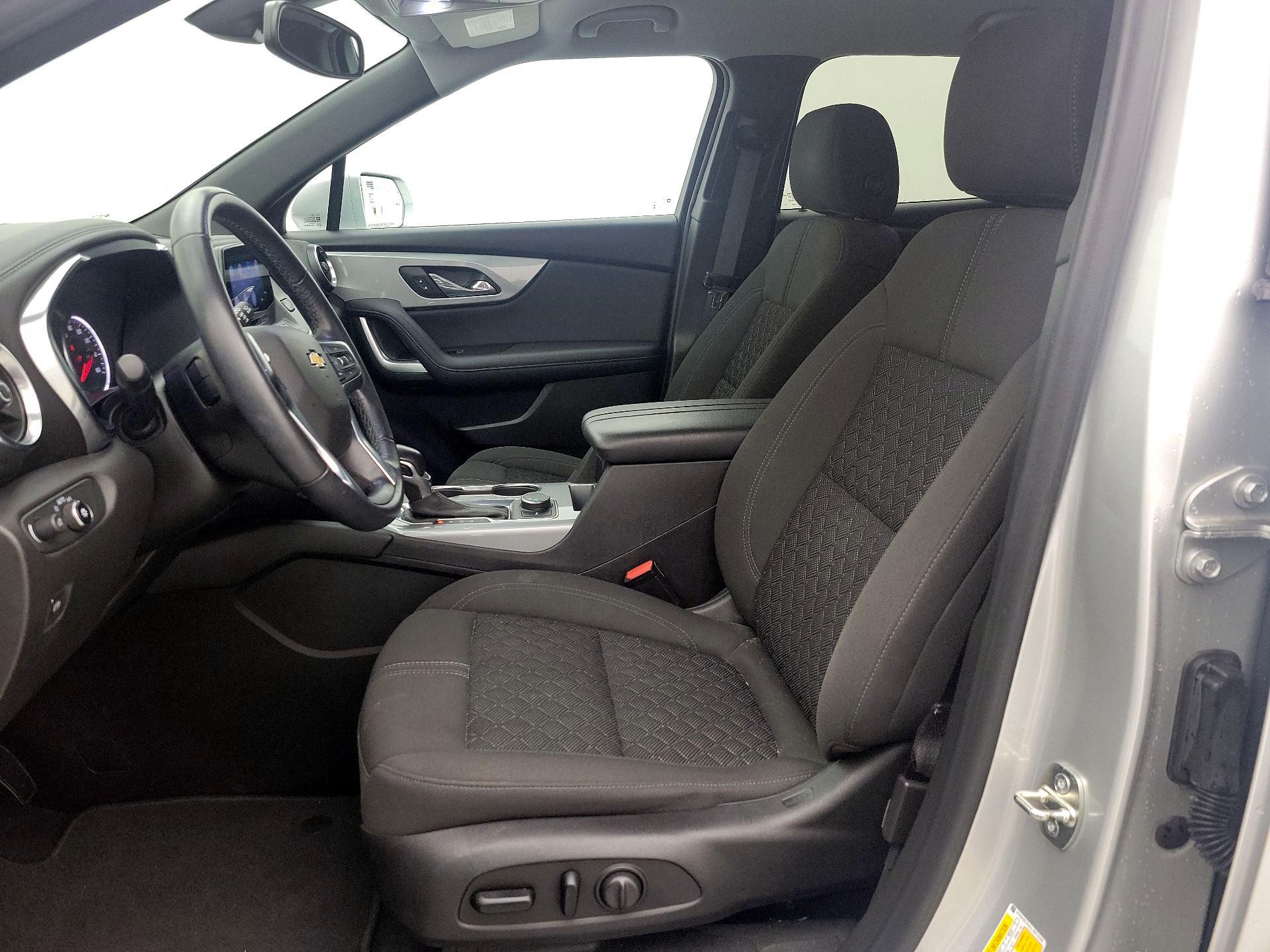 Thumbnail: 2020 Chevrolet Blazer - 11