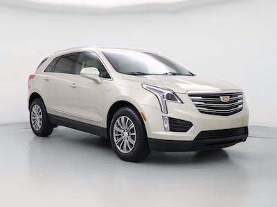 Gold 2017 Cadillac XT5 Luxury