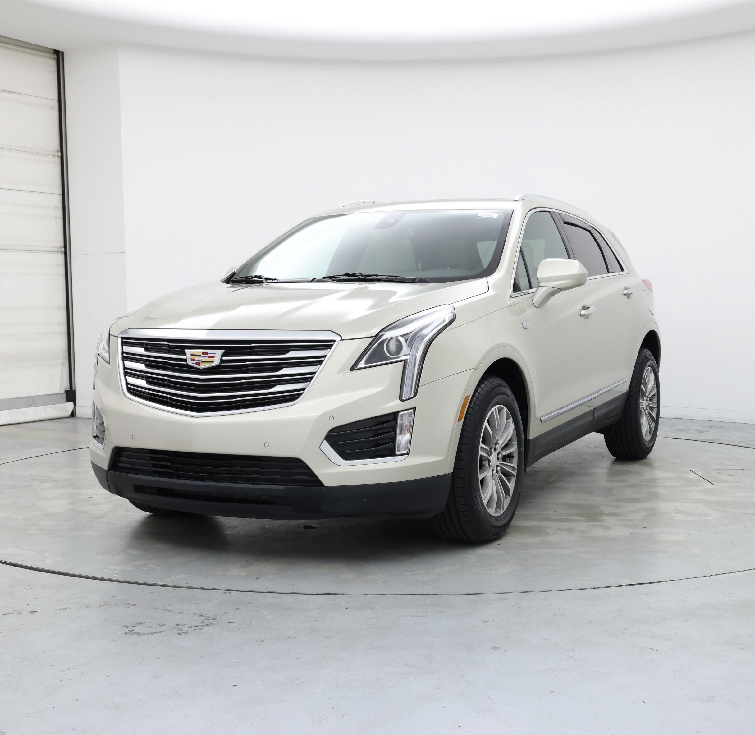 Thumbnail: 2017 Cadillac XT5 - 4