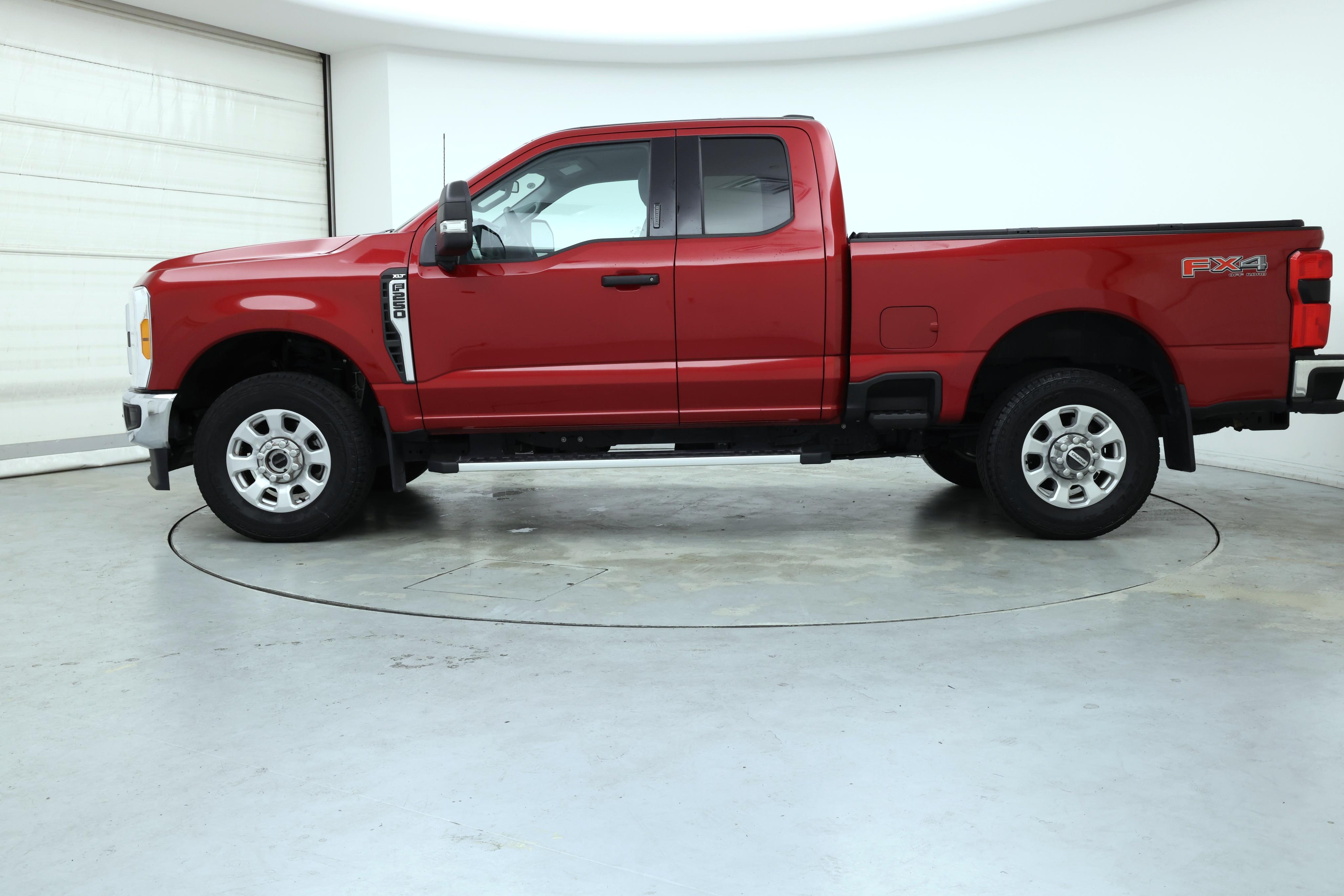 Thumbnail: 2023 Ford F-250 - 3