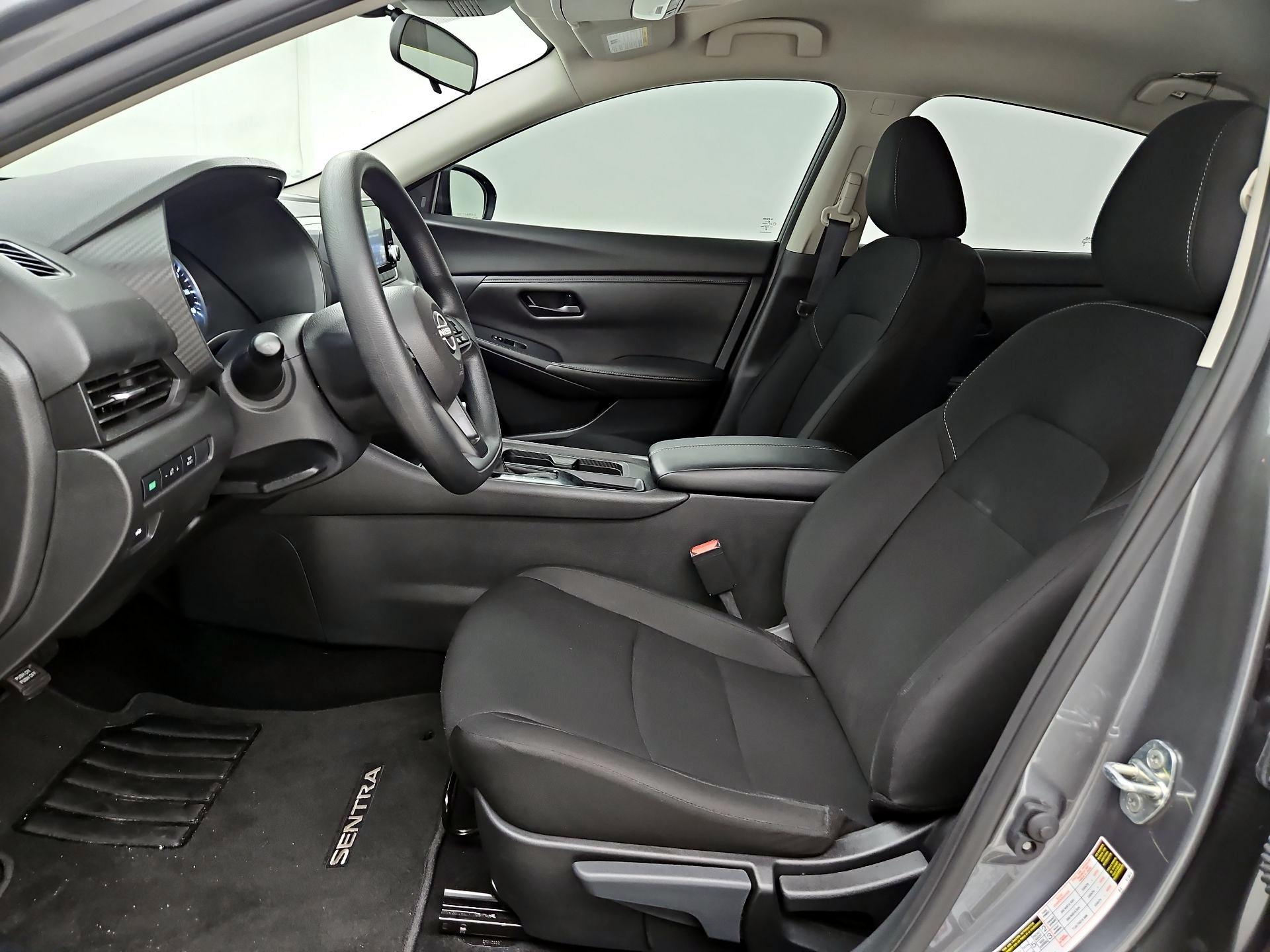 Thumbnail: 2025 Nissan Sentra - 11
