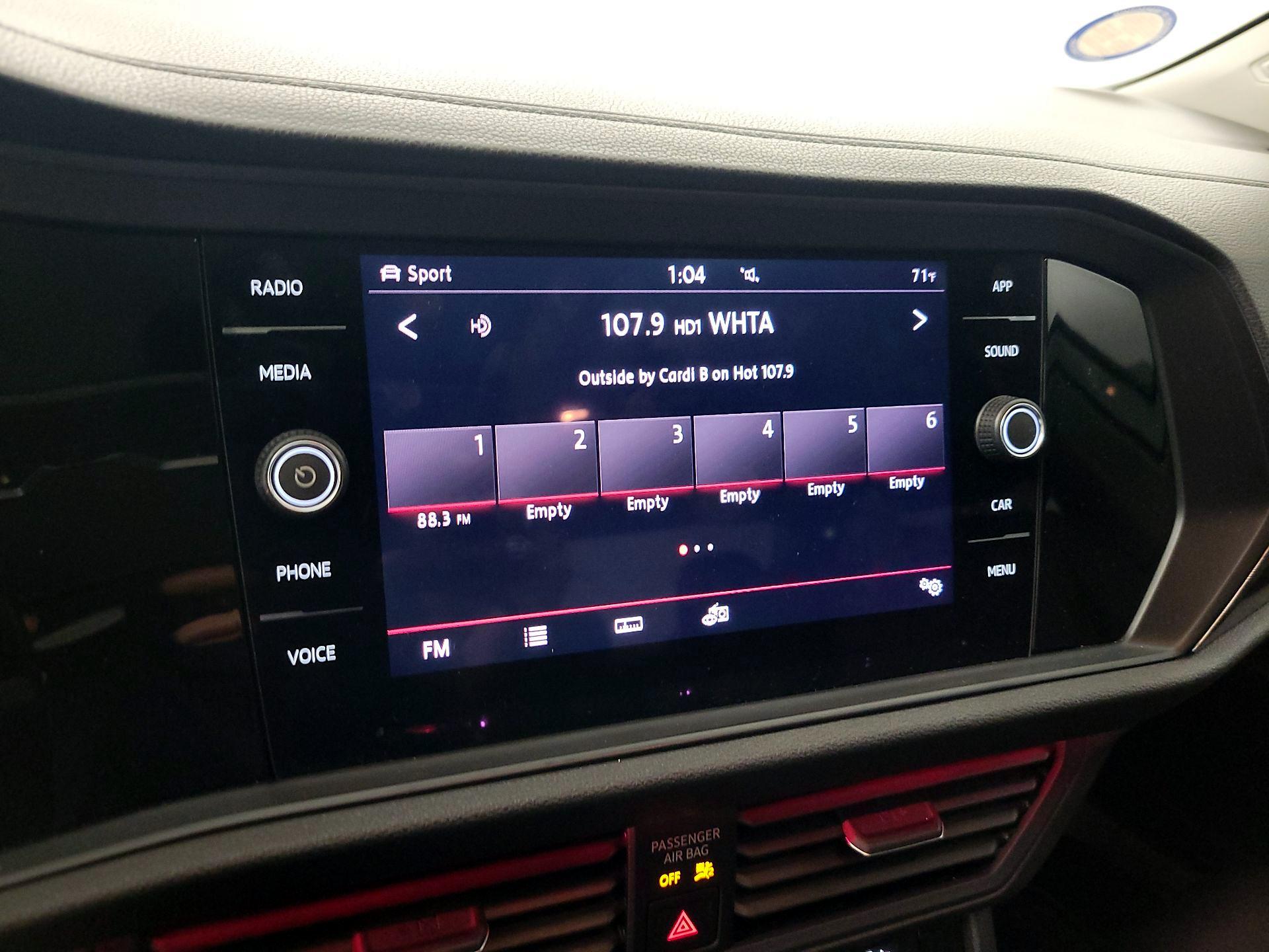 Thumbnail: 2019 Volkswagen Jetta - 13