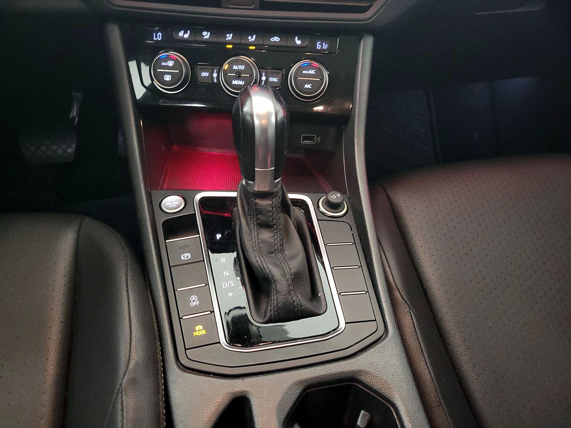 Thumbnail: 2019 Volkswagen Jetta - 15
