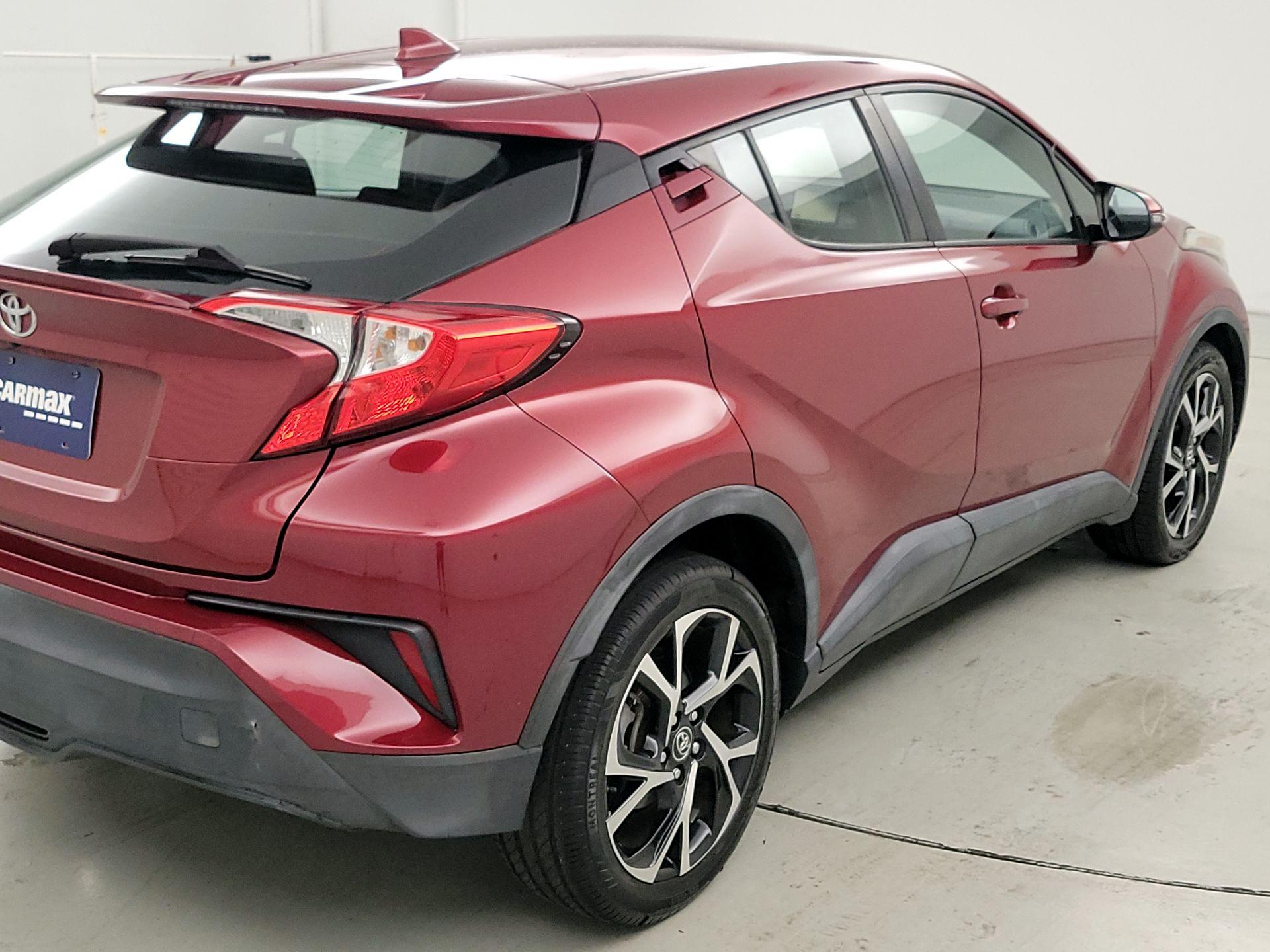 Thumbnail: 2018 Toyota C-HR - 5