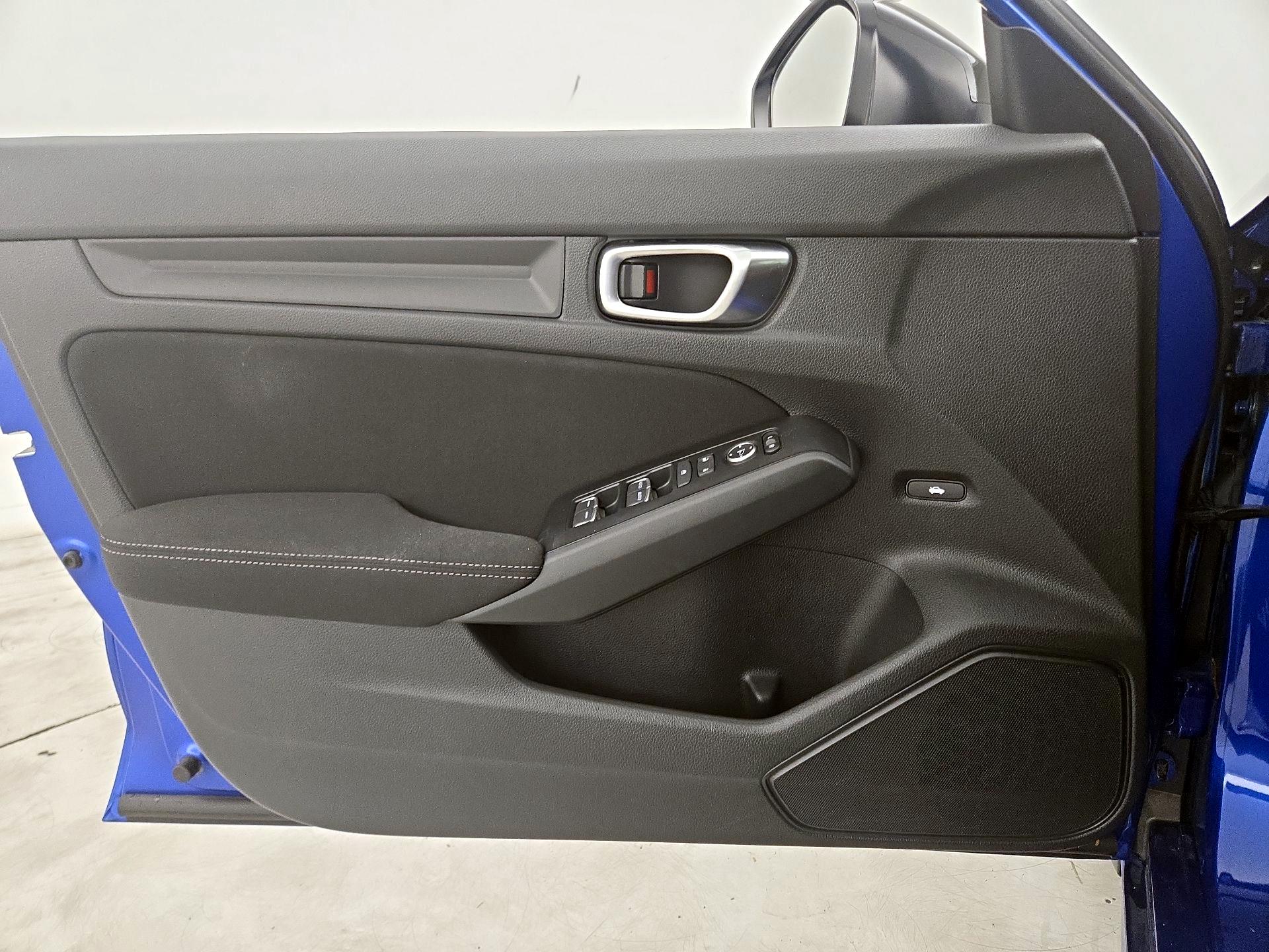 Thumbnail: 2023 Honda Civic - 12