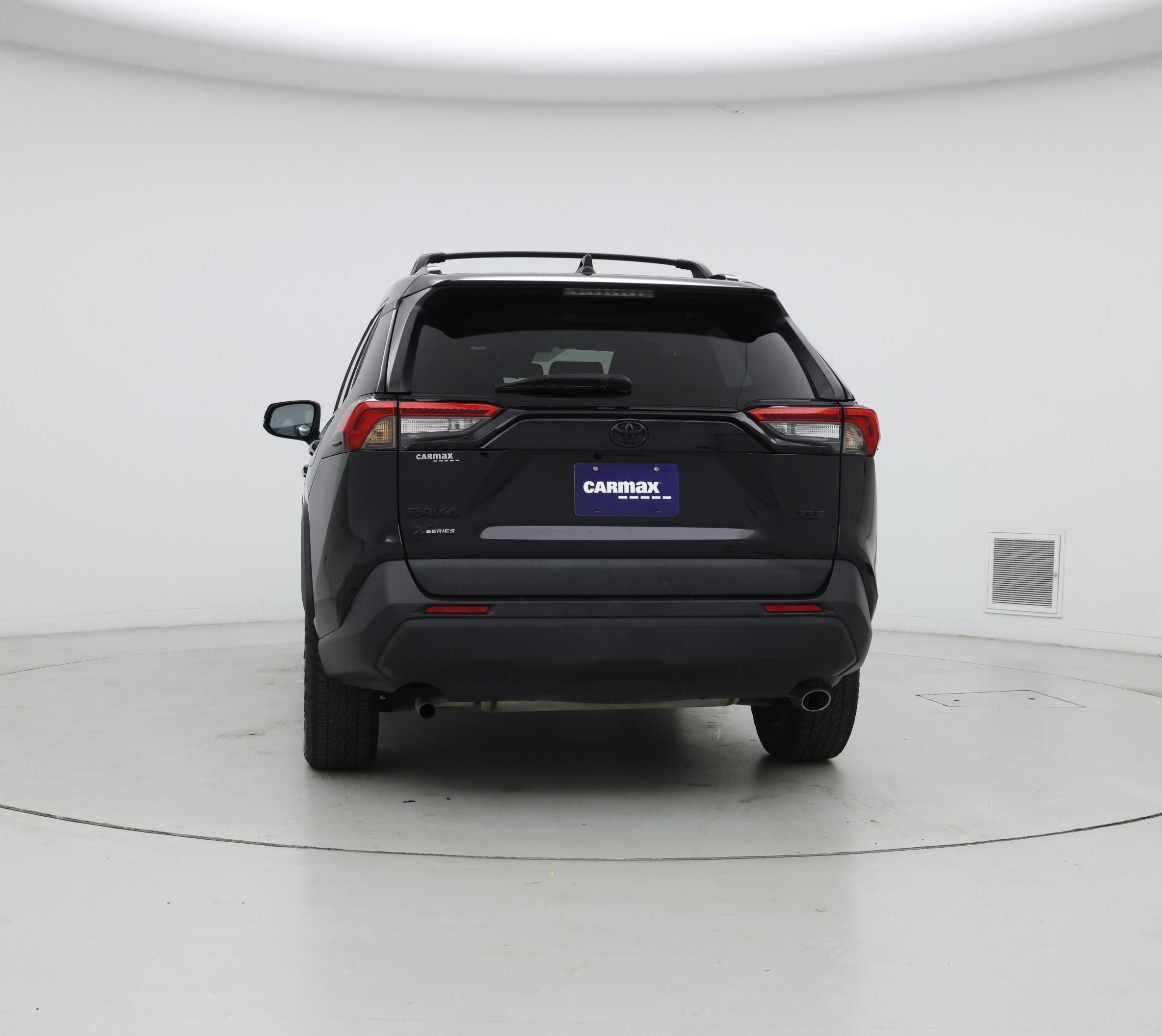 Thumbnail: 2021 Toyota RAV4 - 6