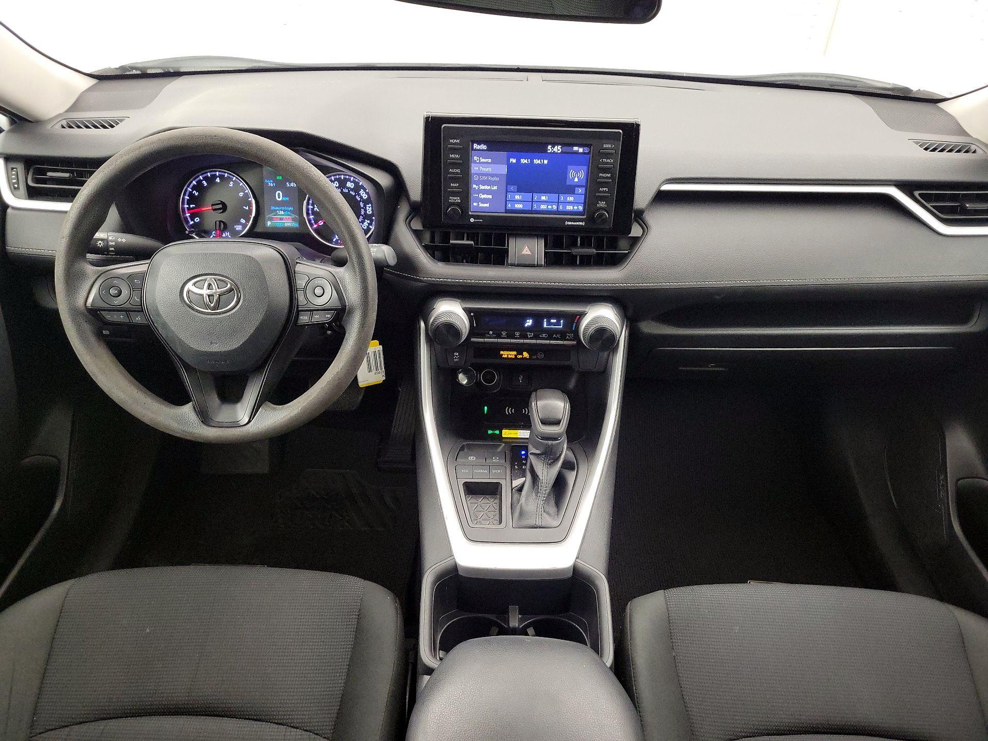 Thumbnail: 2022 Toyota RAV4 - 9