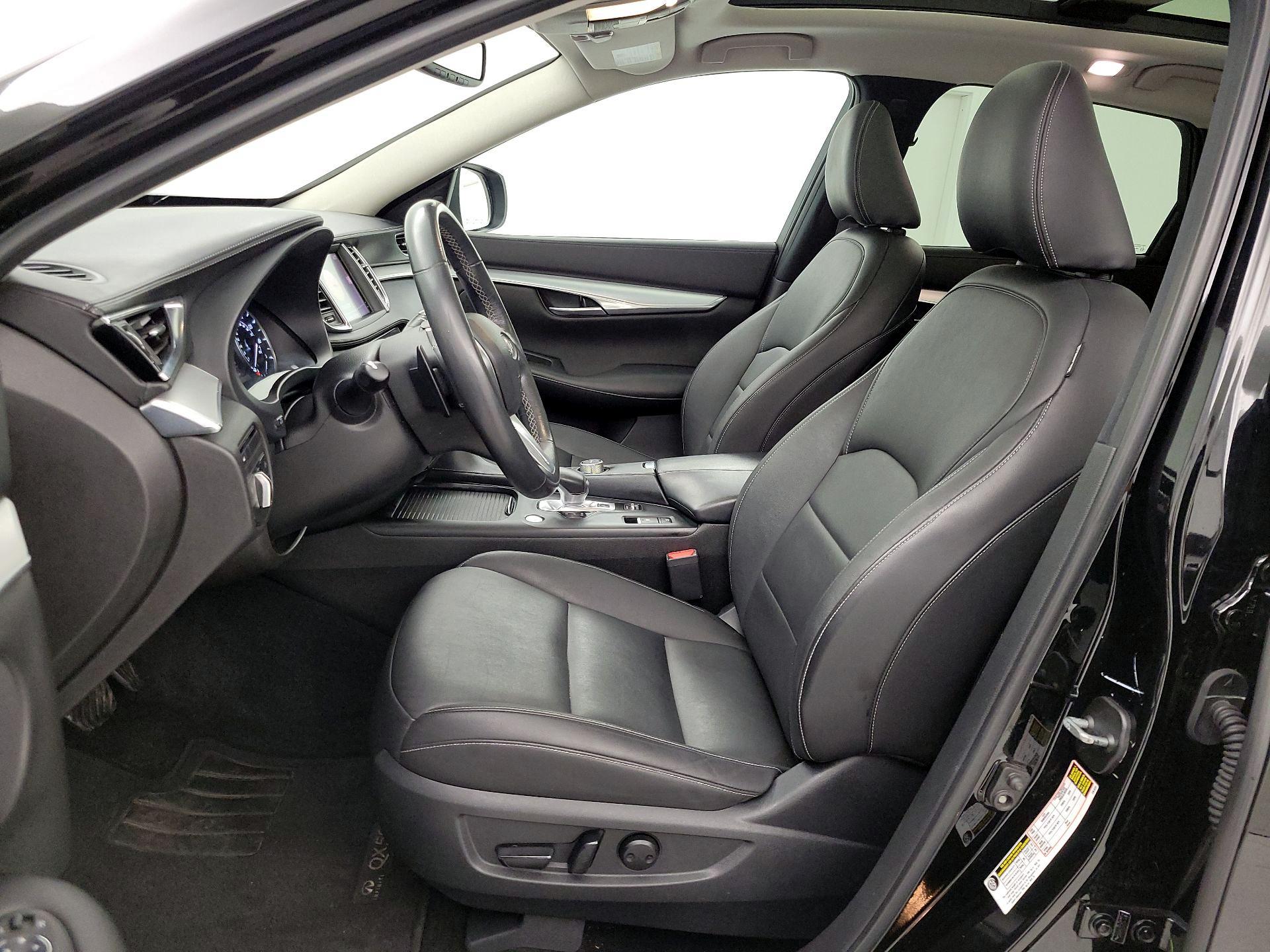 Thumbnail: 2019 INFINITI QX50 - 11