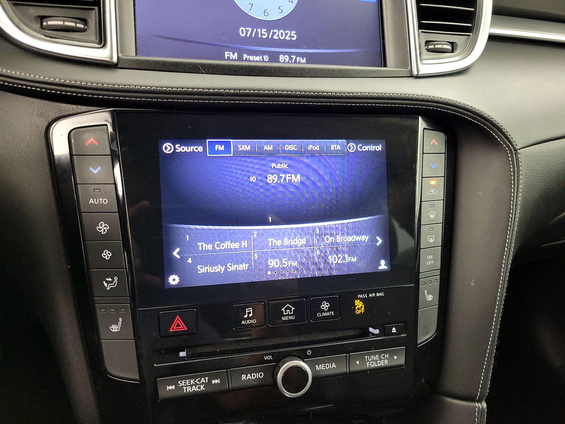 Thumbnail: 2019 INFINITI QX50 - 16