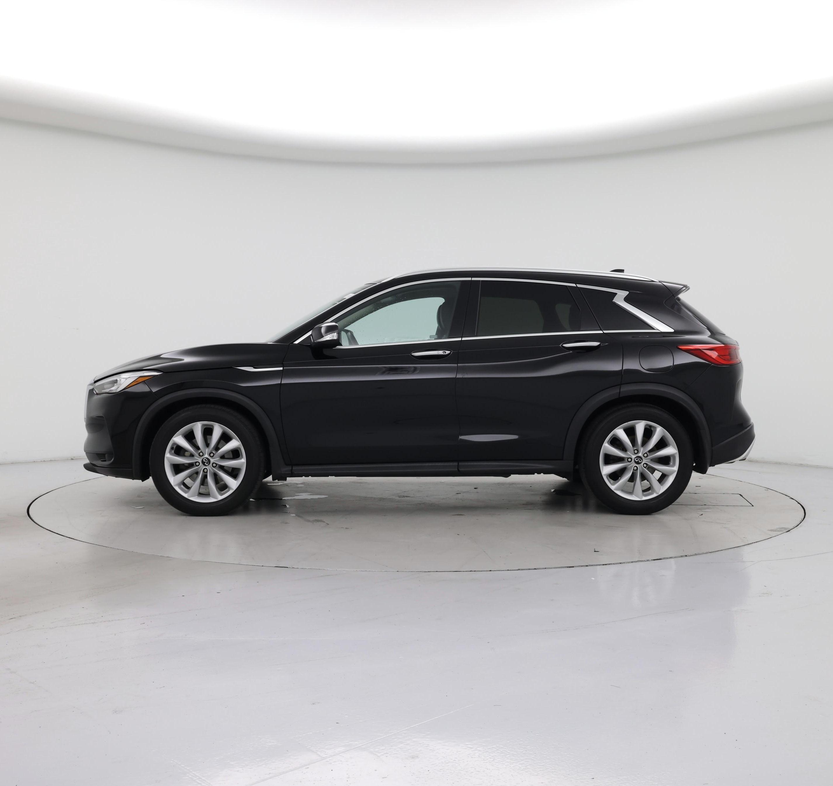 Thumbnail: 2019 INFINITI QX50 - 3
