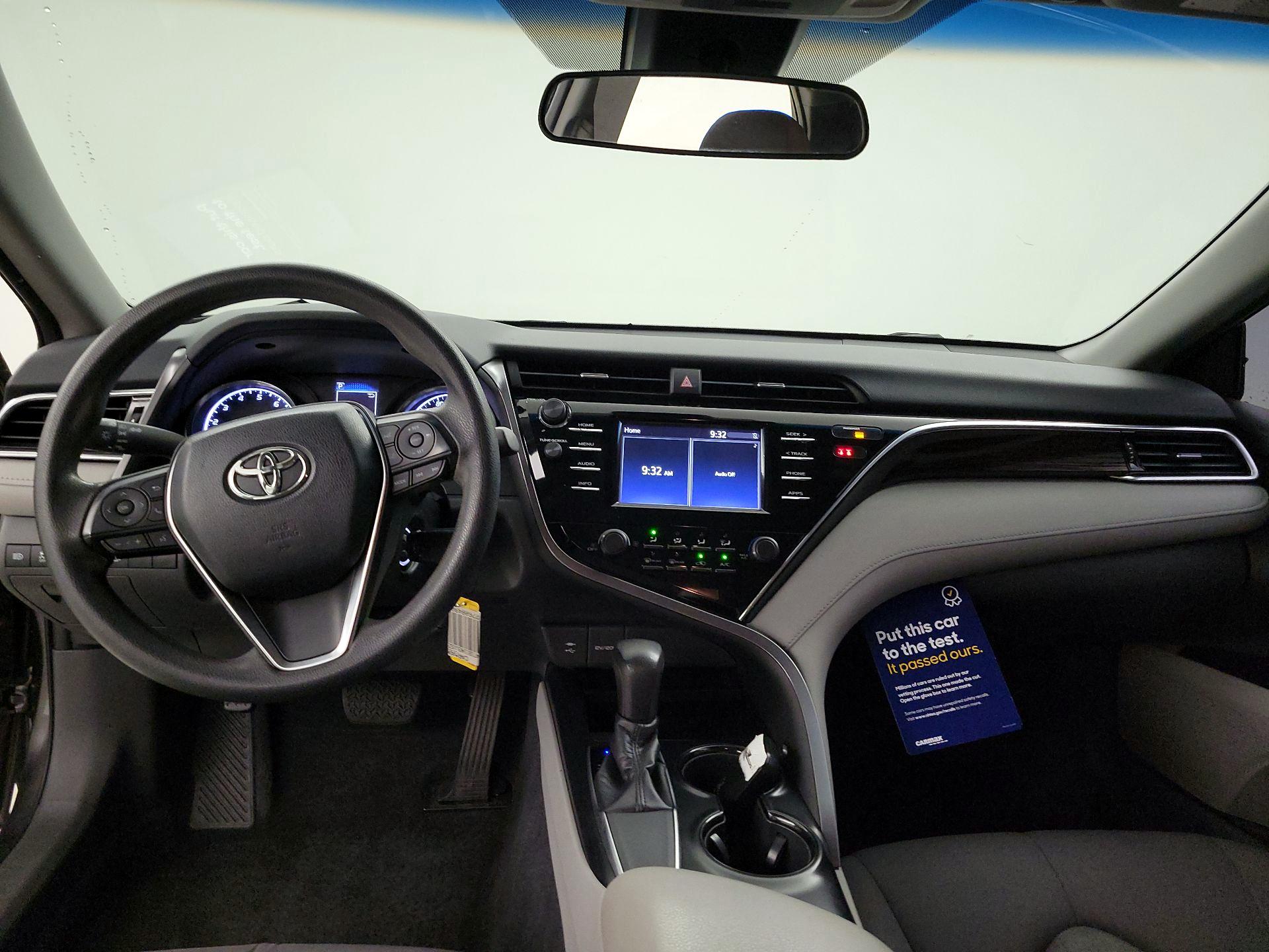 Thumbnail: 2018 Toyota Camry - 8