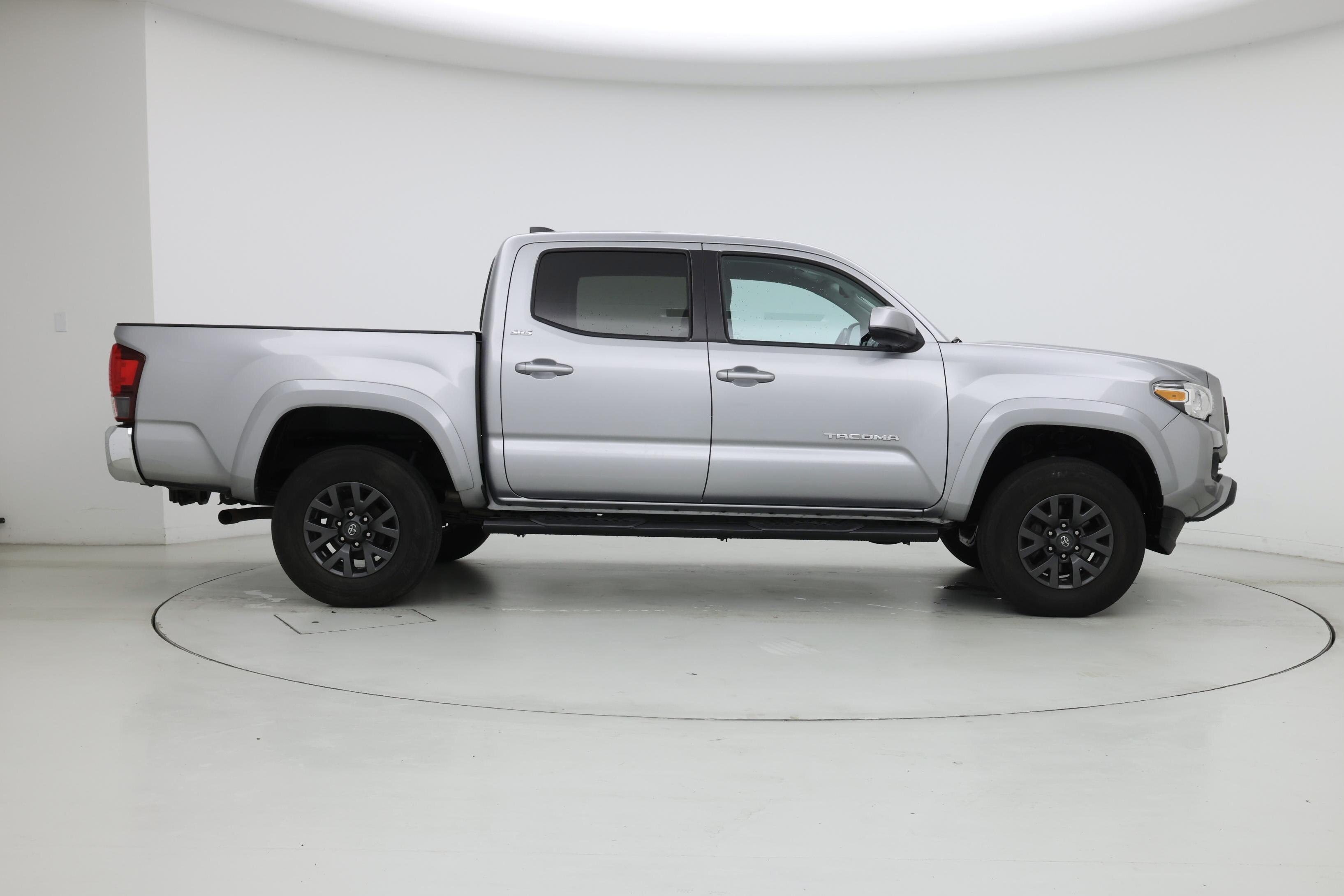 Thumbnail: 2021 Toyota Tacoma - 7