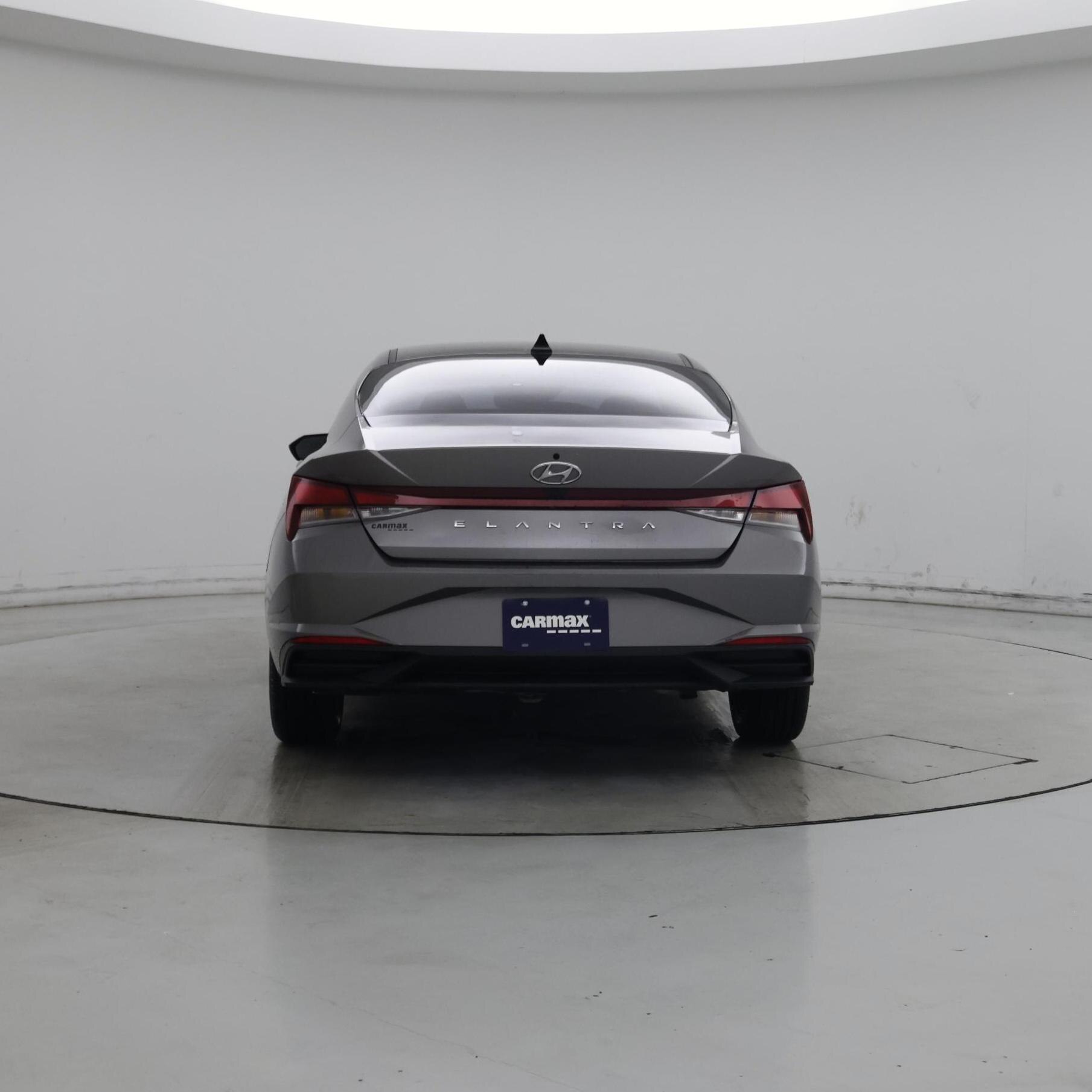 Thumbnail: 2022 Hyundai Elantra - 6