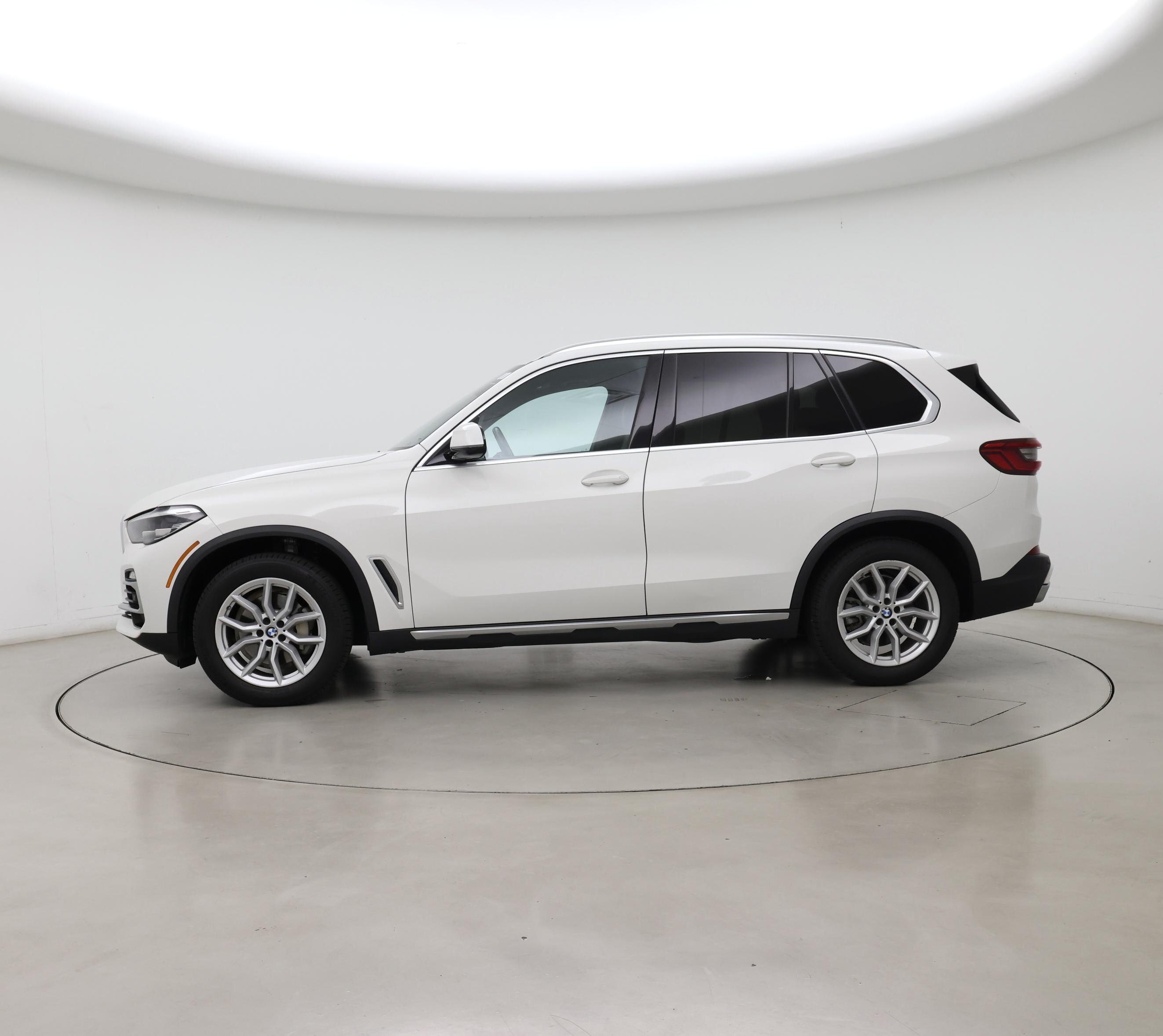 Thumbnail: 2020 BMW X5 - 3