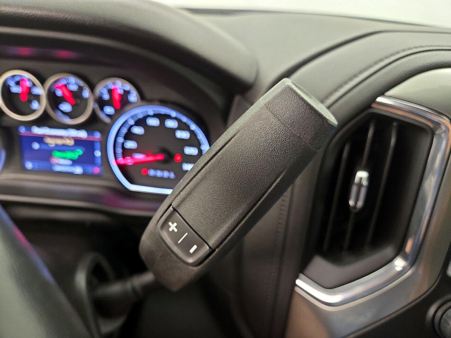Thumbnail: 2021 Chevrolet Silverado 1500 - 17