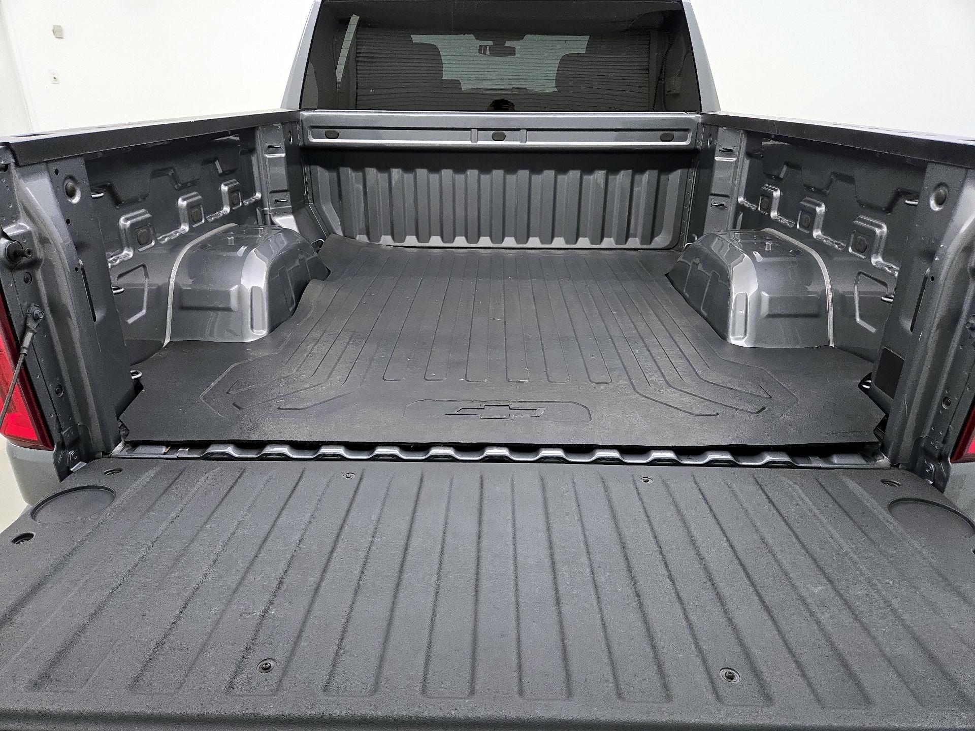 Thumbnail: 2021 Chevrolet Silverado 1500 - 20