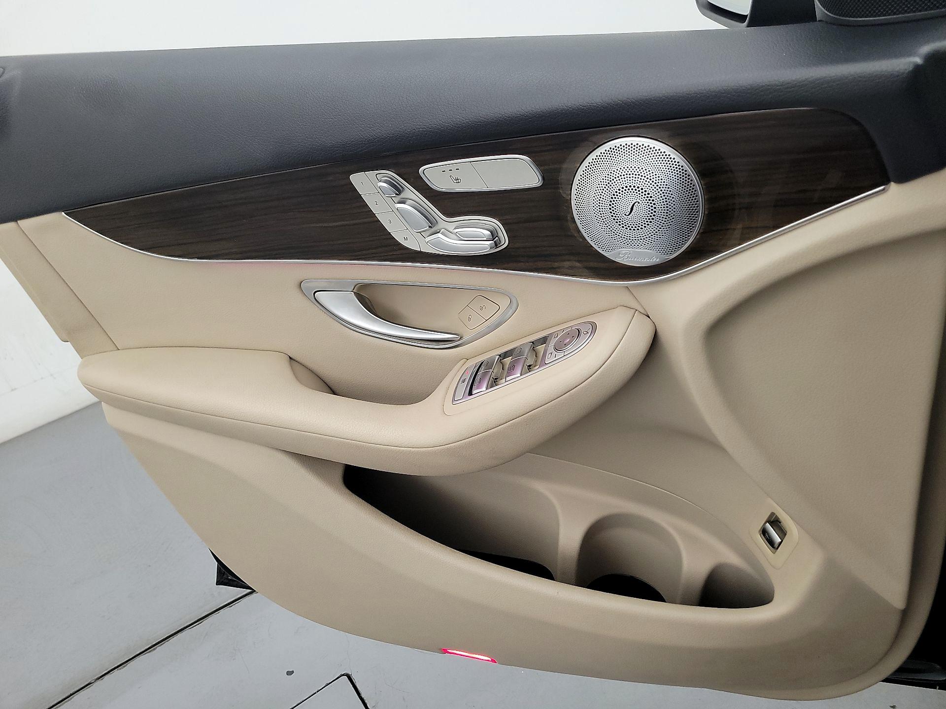 Thumbnail: 2021 Mercedes-Benz GLC - 12