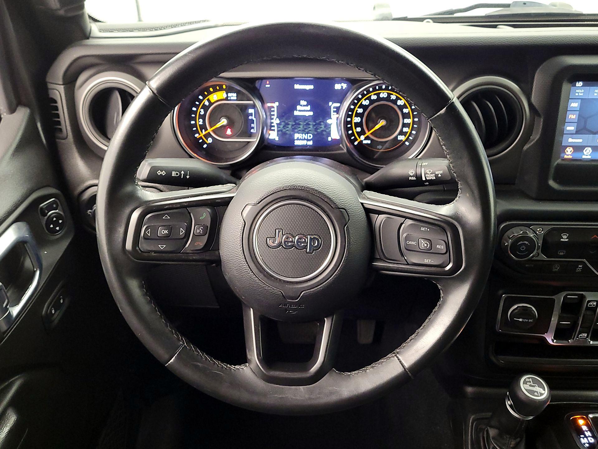 Thumbnail: 2022 Jeep Wrangler - 10