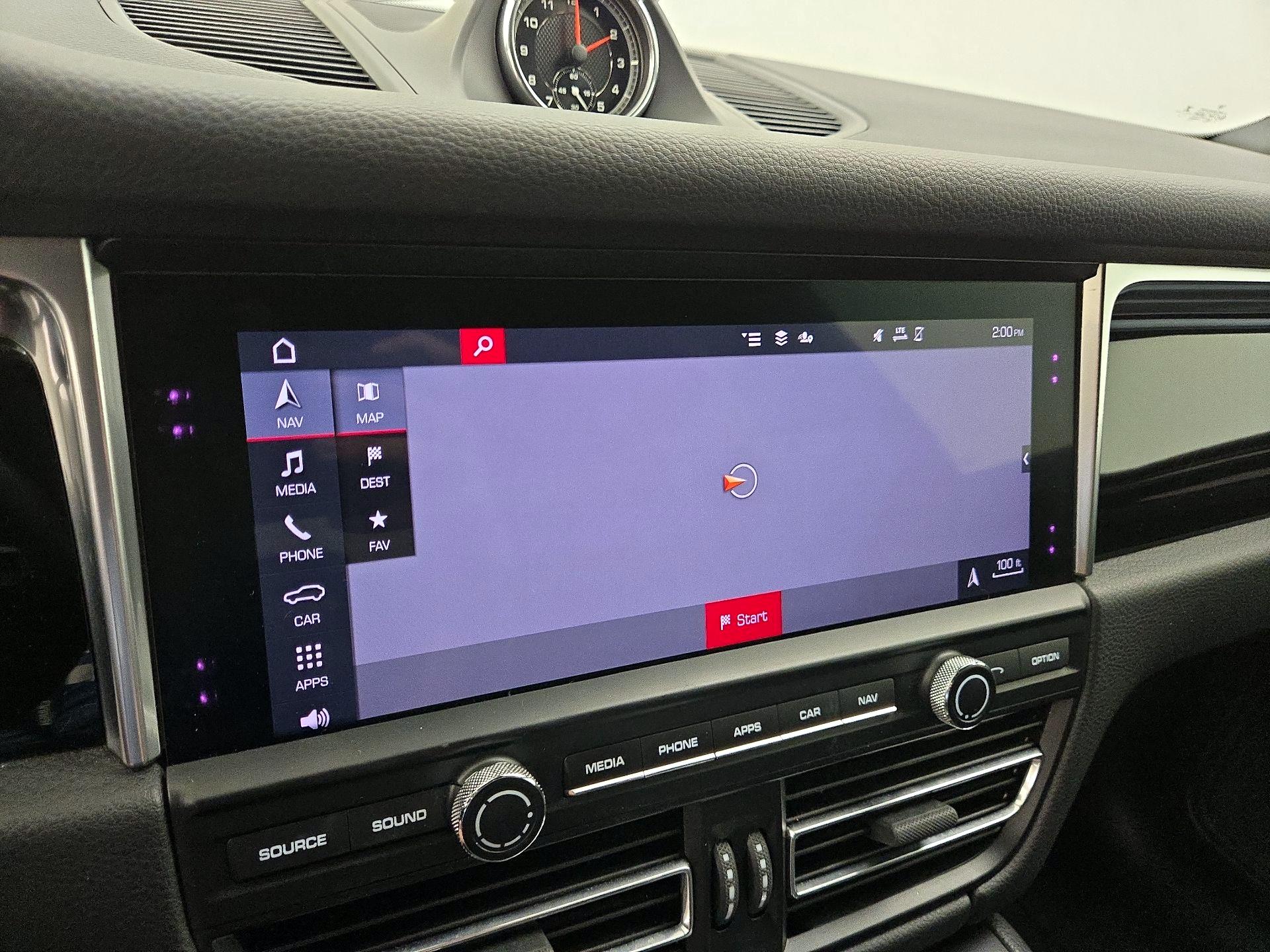 Thumbnail: 2020 Porsche Macan - 14