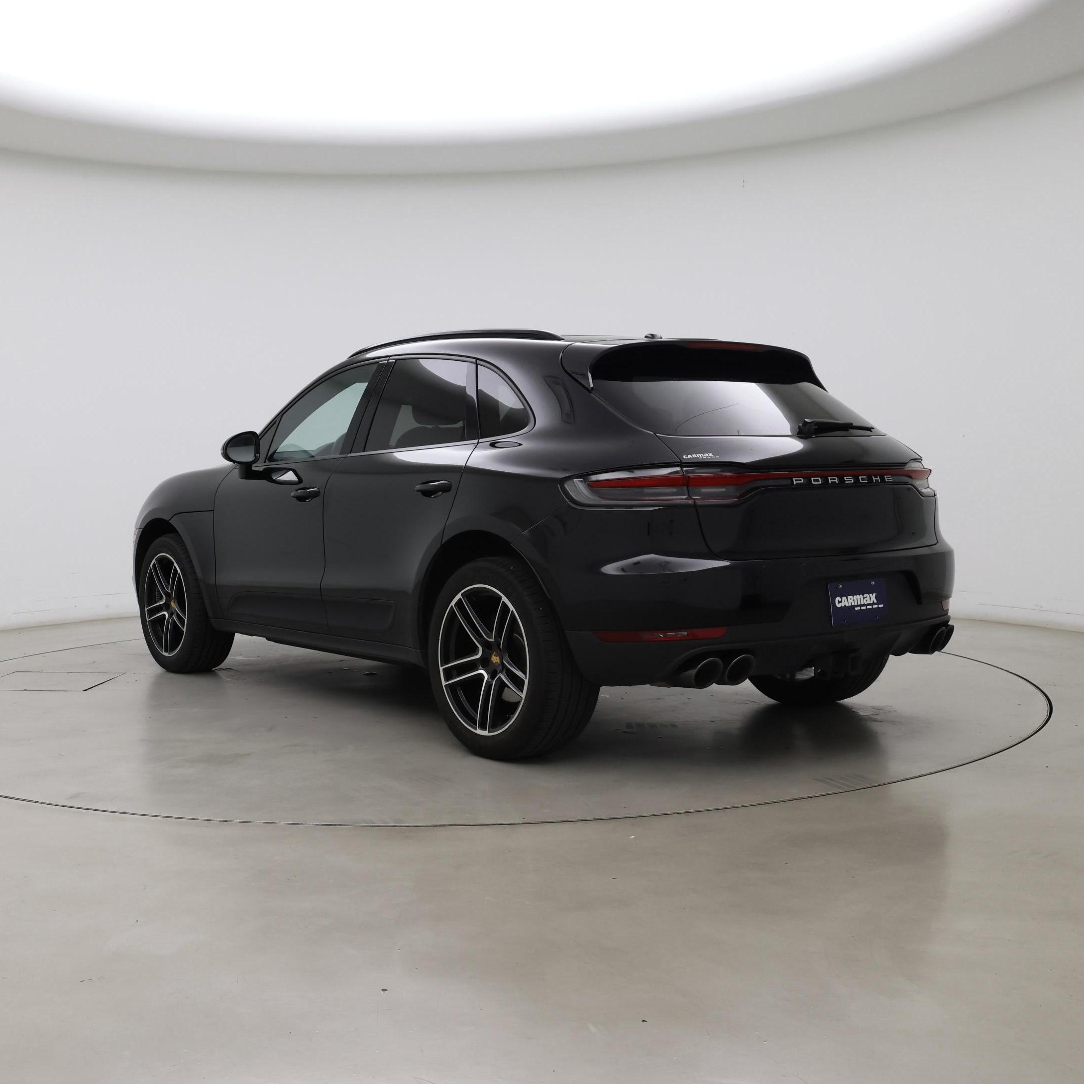 Thumbnail: 2020 Porsche Macan - 2
