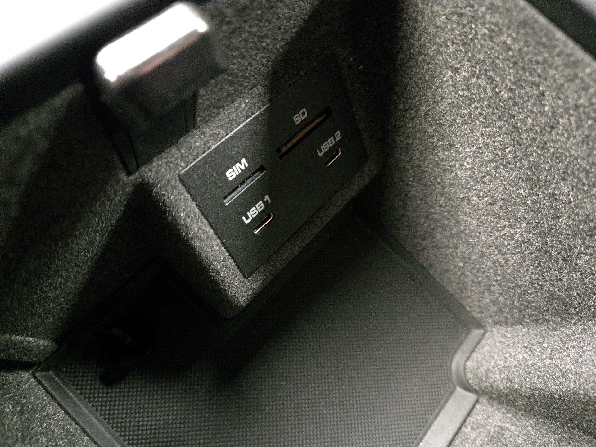 Thumbnail: 2020 Porsche Macan - 19