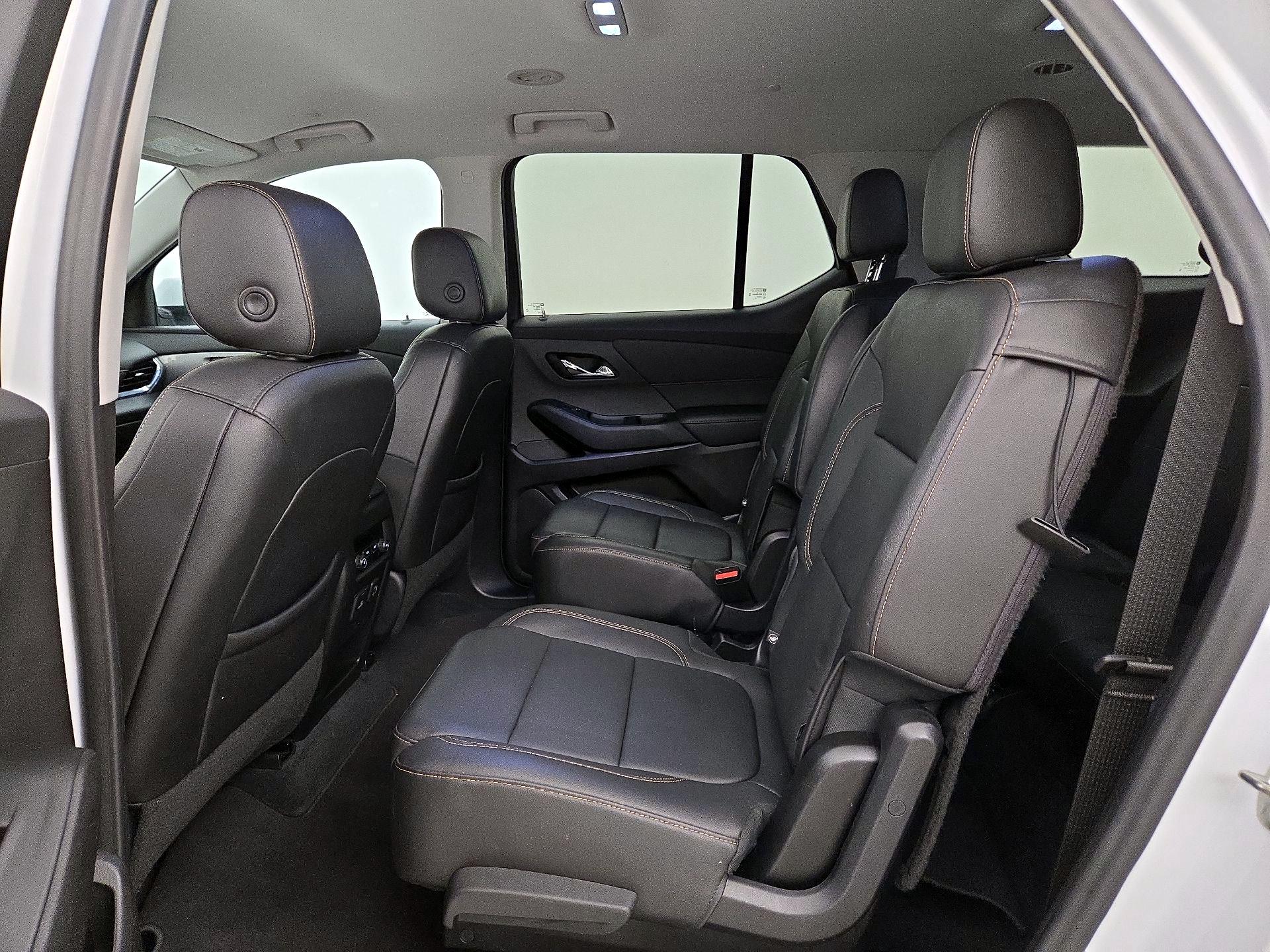 Thumbnail: 2021 Chevrolet Traverse - 20