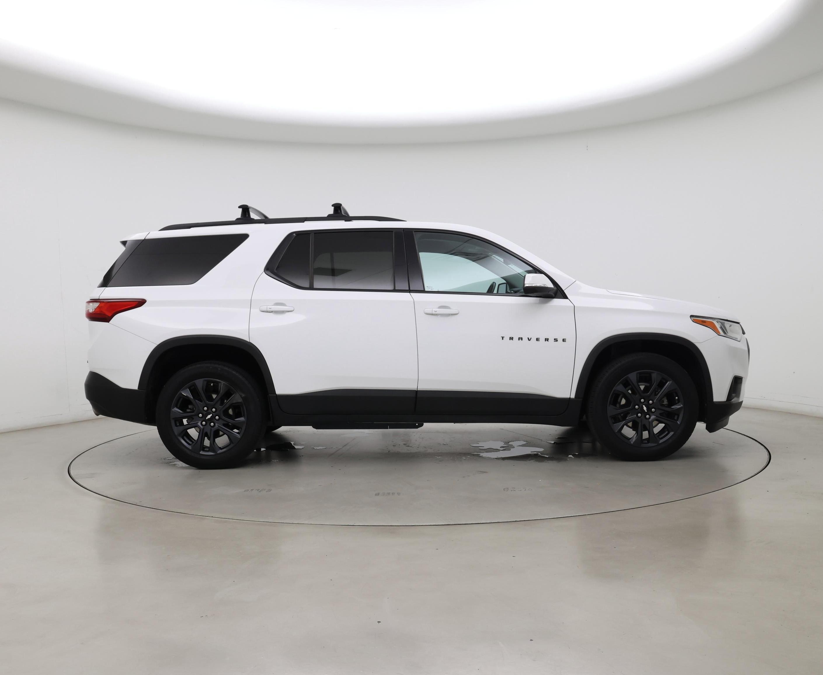 Thumbnail: 2021 Chevrolet Traverse - 7